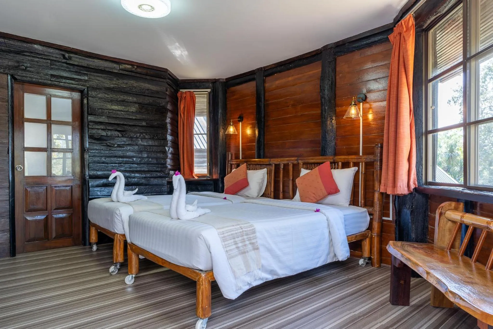 Deluxe Twin Room in Pung-Waan Resort