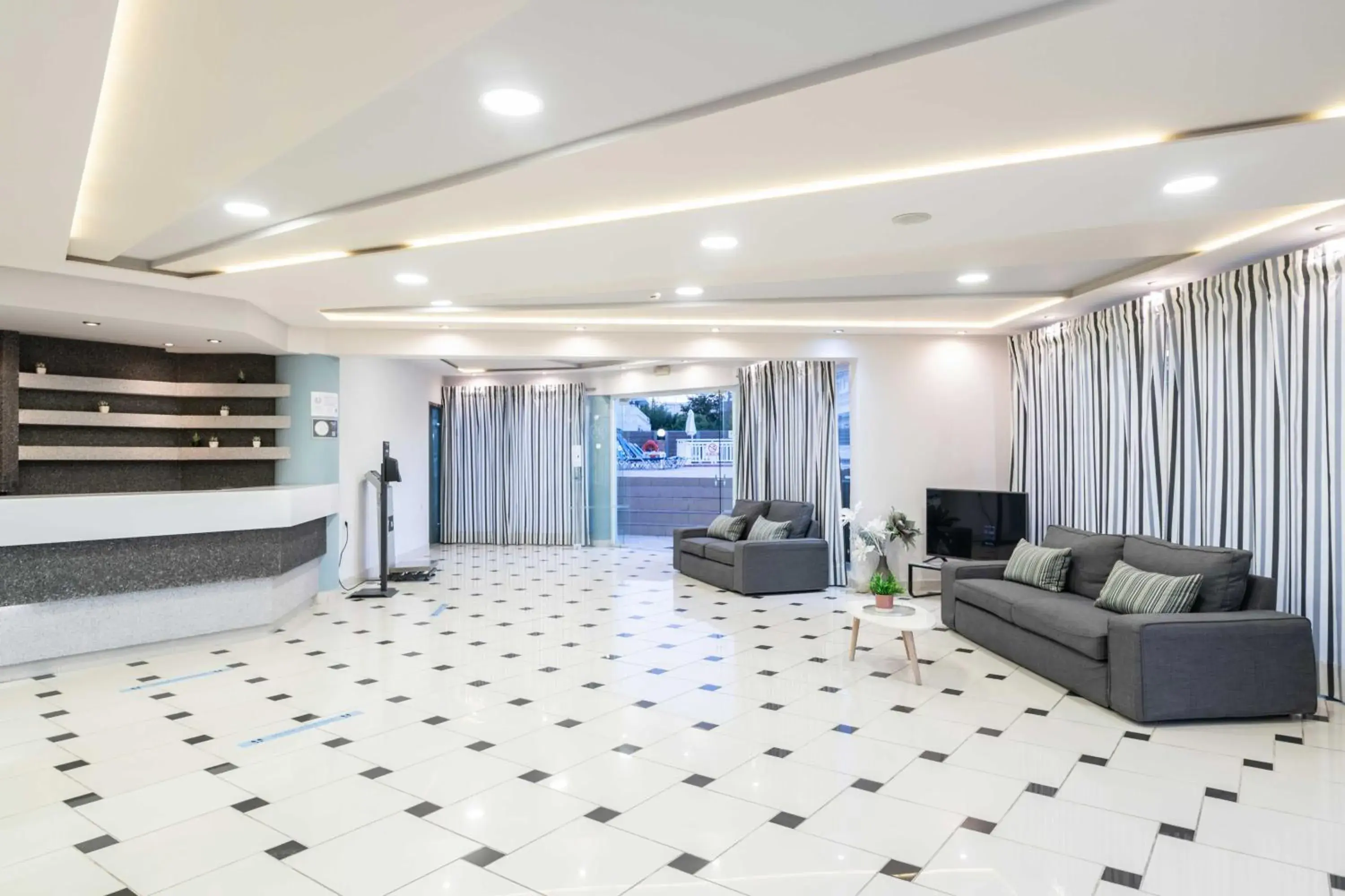 Lobby or reception in Karras Hotel Lobby or reception in Karras Hotel