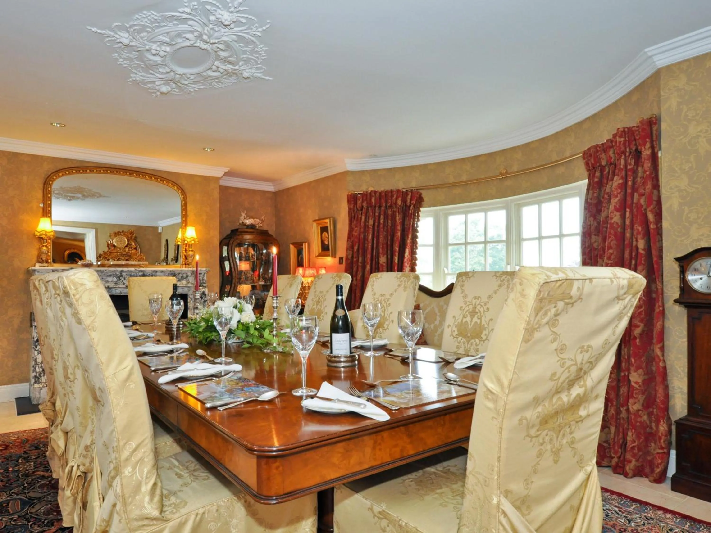 Dining area in Weir Haven Boutique Accommodation
