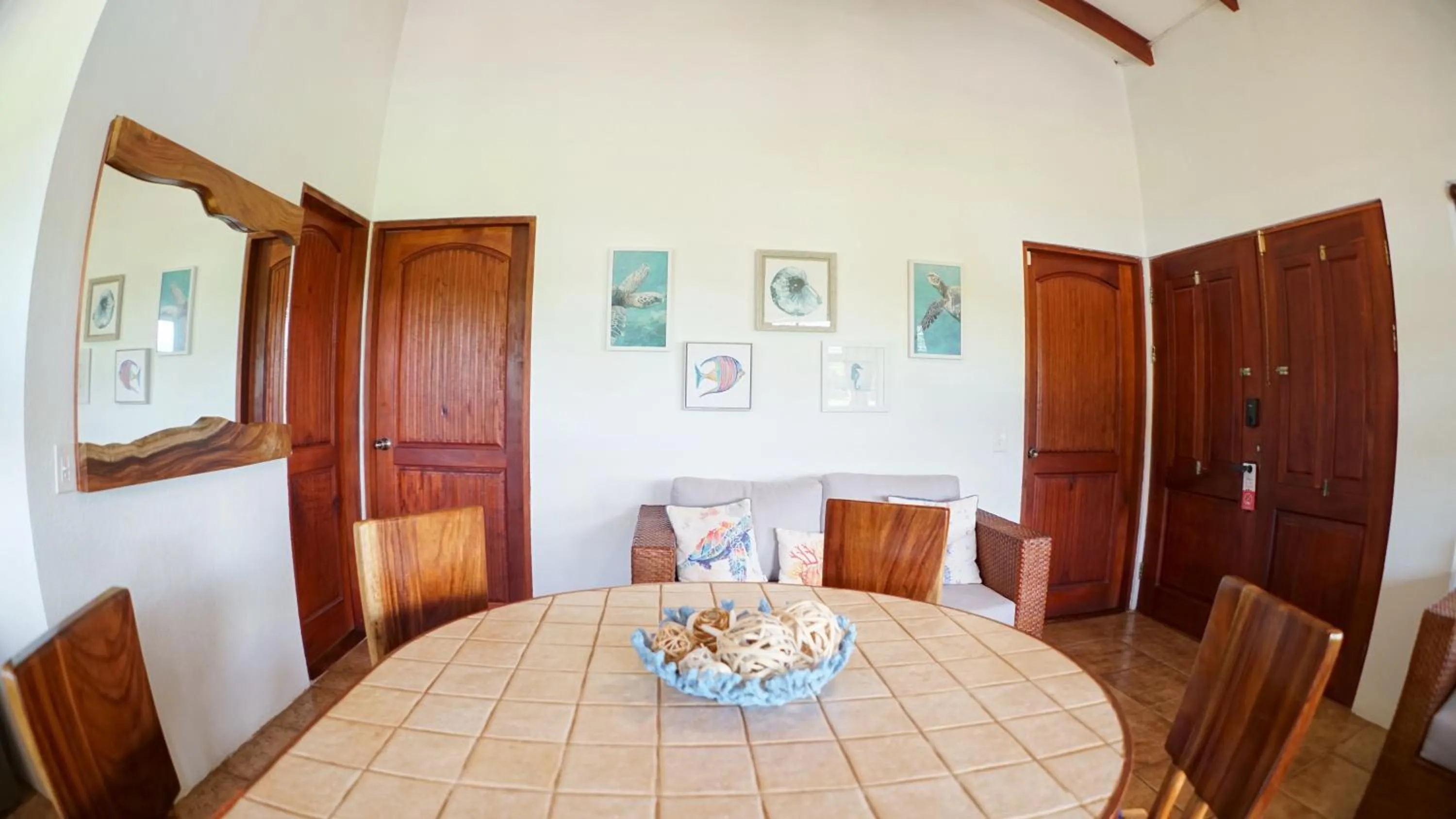 Living room, Bed in Villas Welcome to Heaven