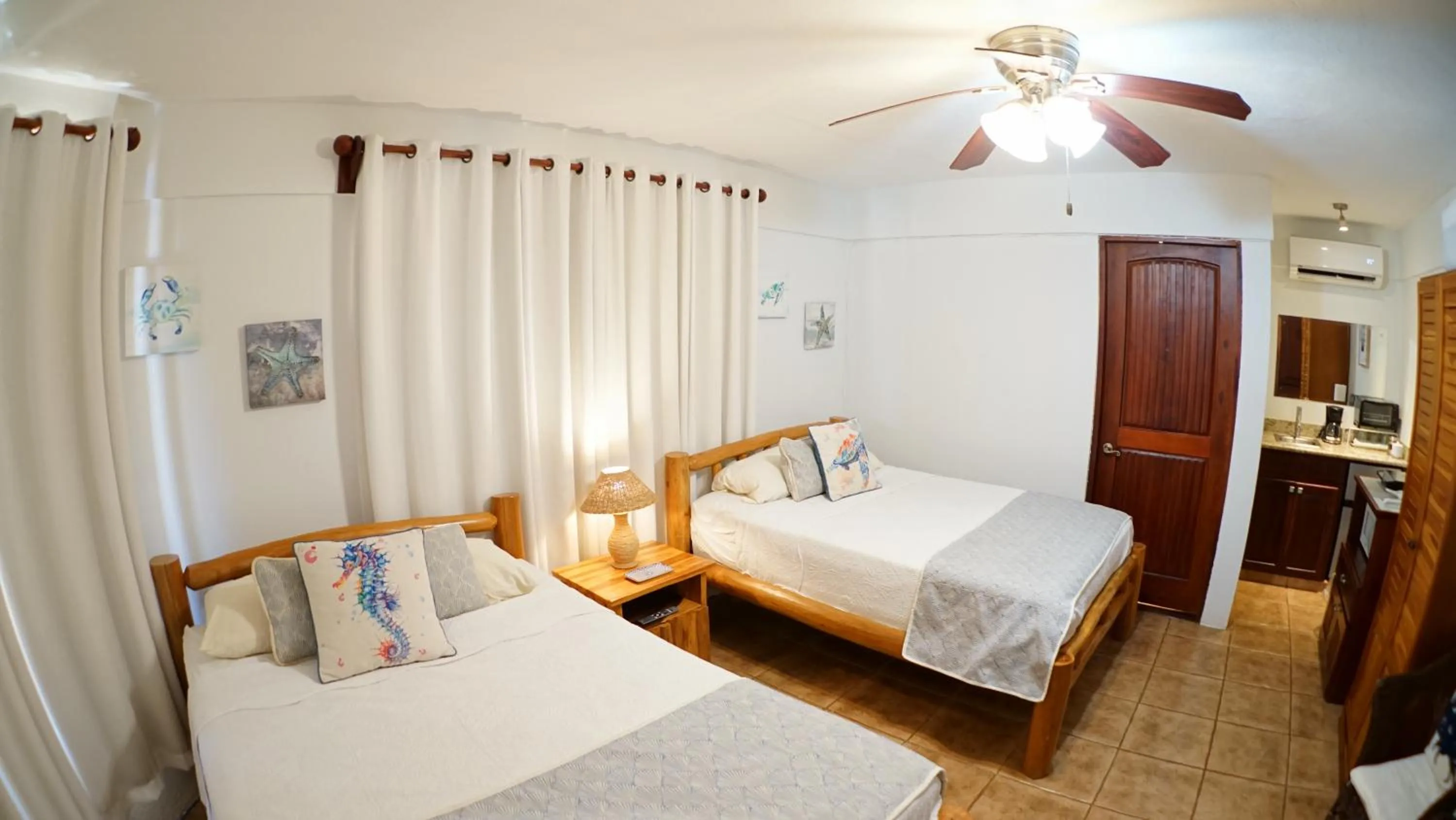 Bed in Villas Welcome to Heaven