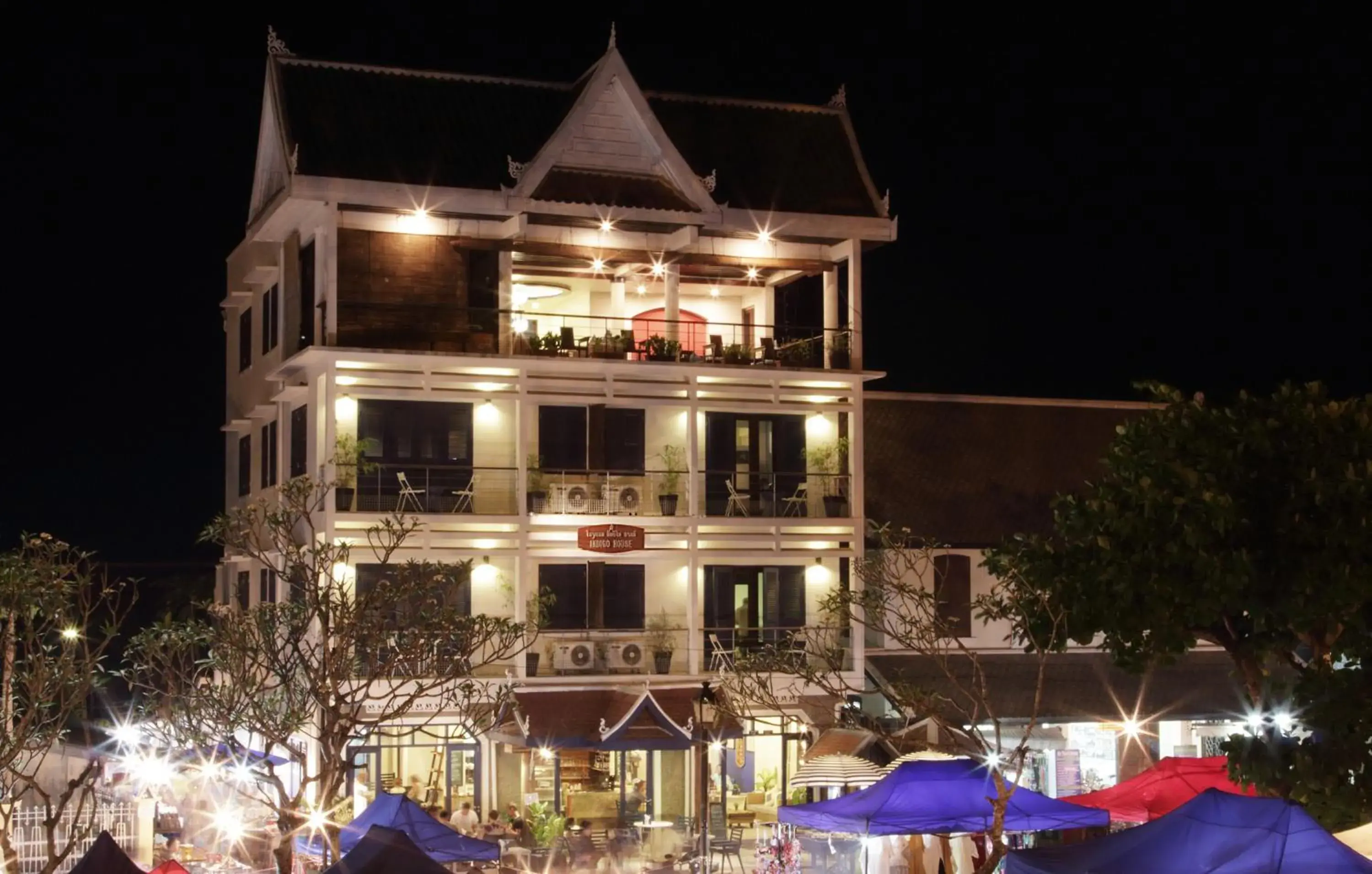 Facade/entrance in Indigo House Hotel Facade/entrance in Indigo House Hotel