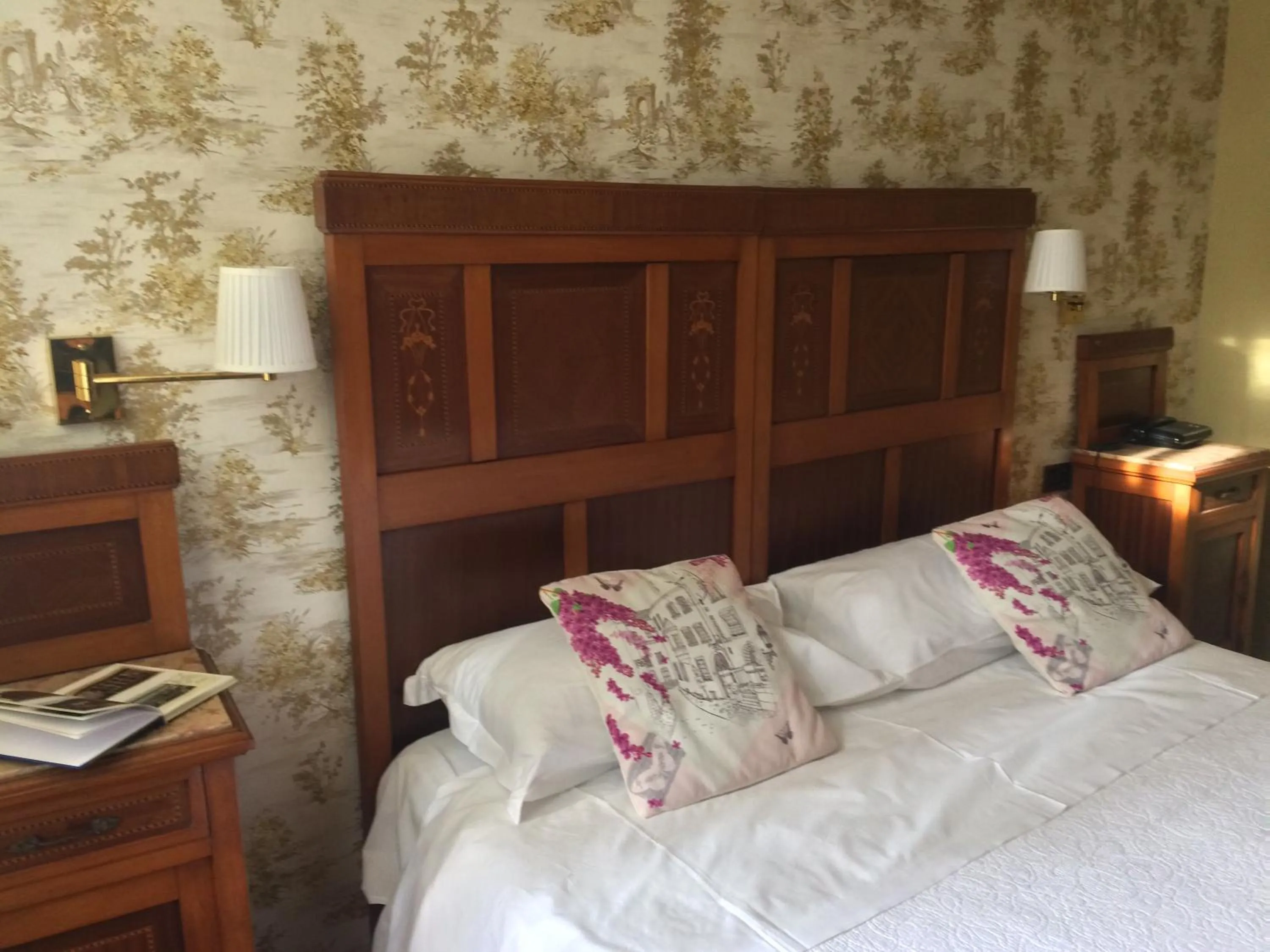 Bed in Albergo & Ristorante Selvatico