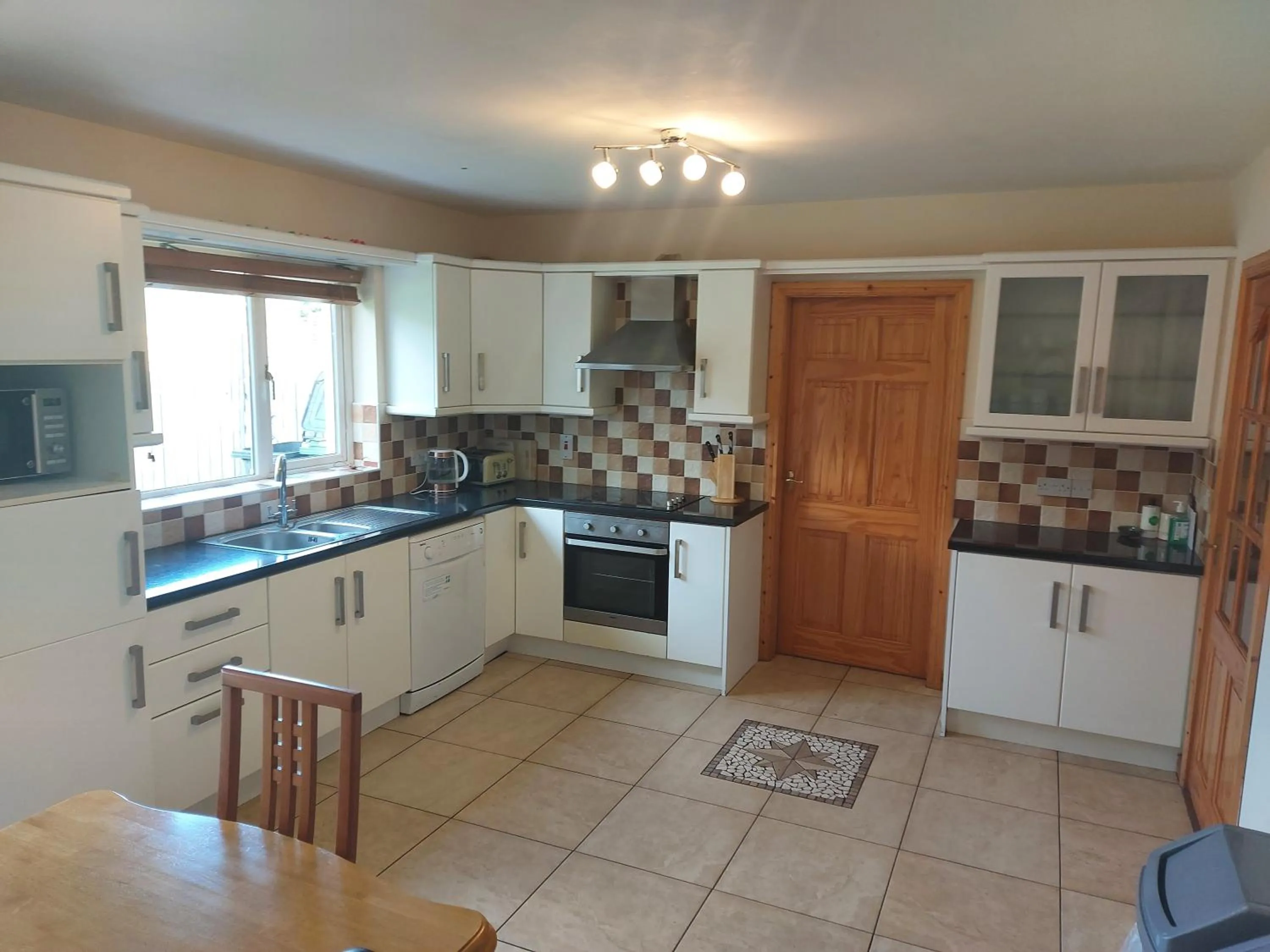 Village Lodge - Carlingford