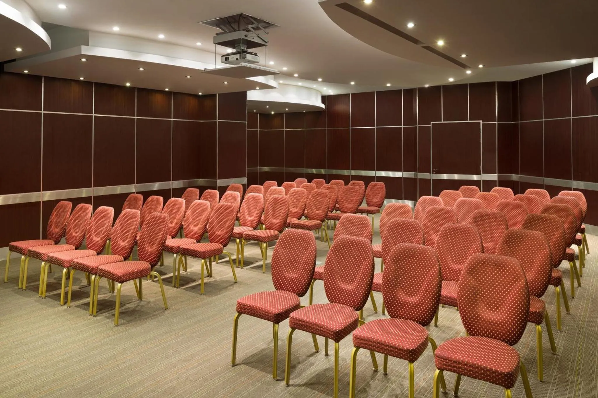 Meeting/conference room in Crowne Plaza Al Khobar by IHG
