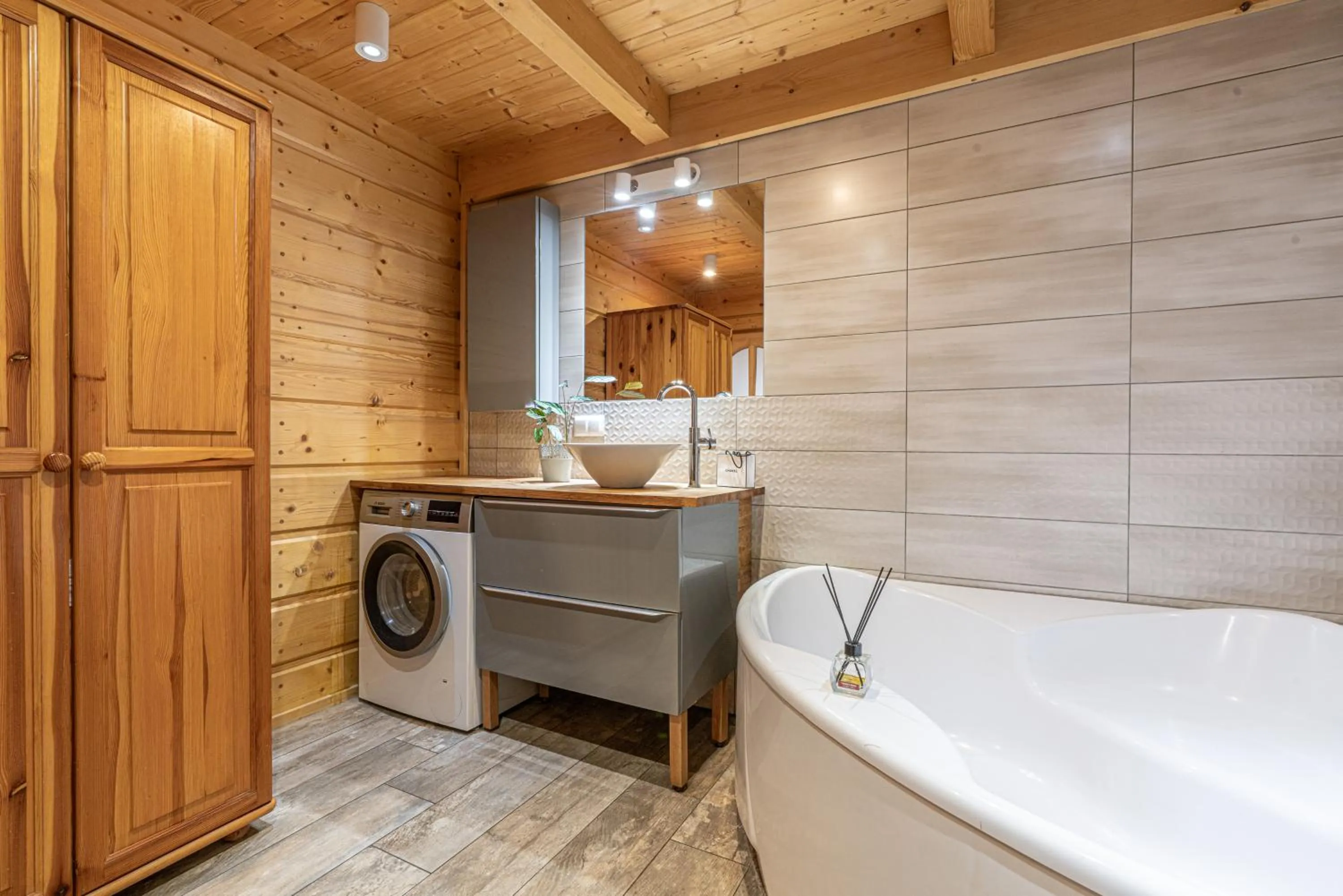 Bathroom in Willa Baciarka-basen, sauny i jacuzzi