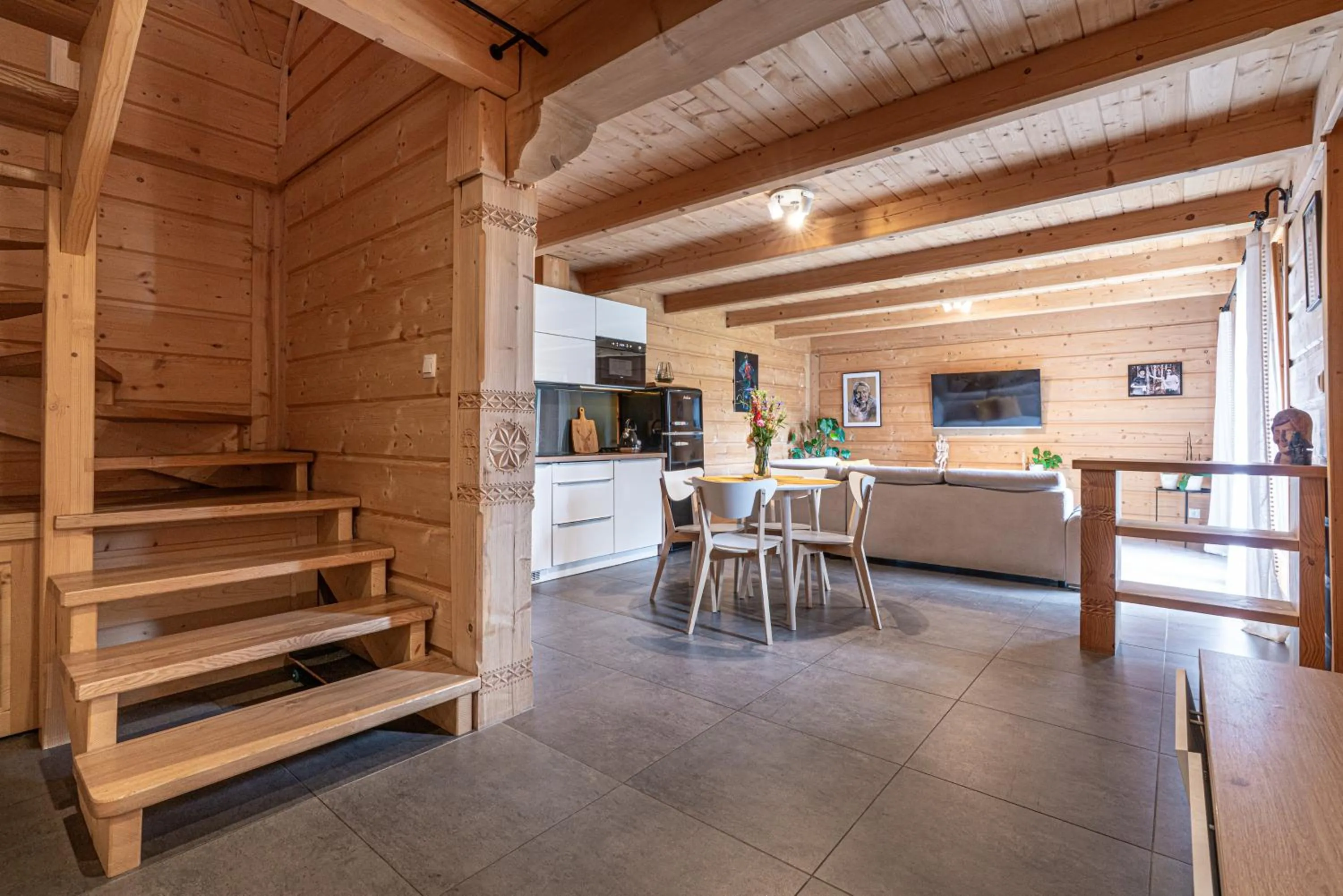 Kitchen or kitchenette in Willa Baciarka-basen, sauny i jacuzzi