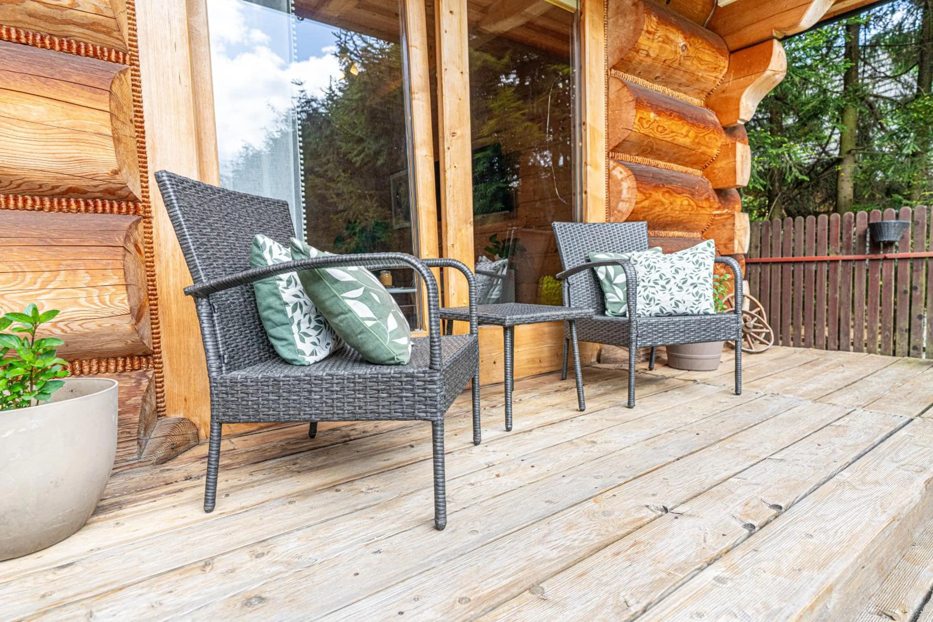 Day in Willa Baciarka-basen, sauny i jacuzzi