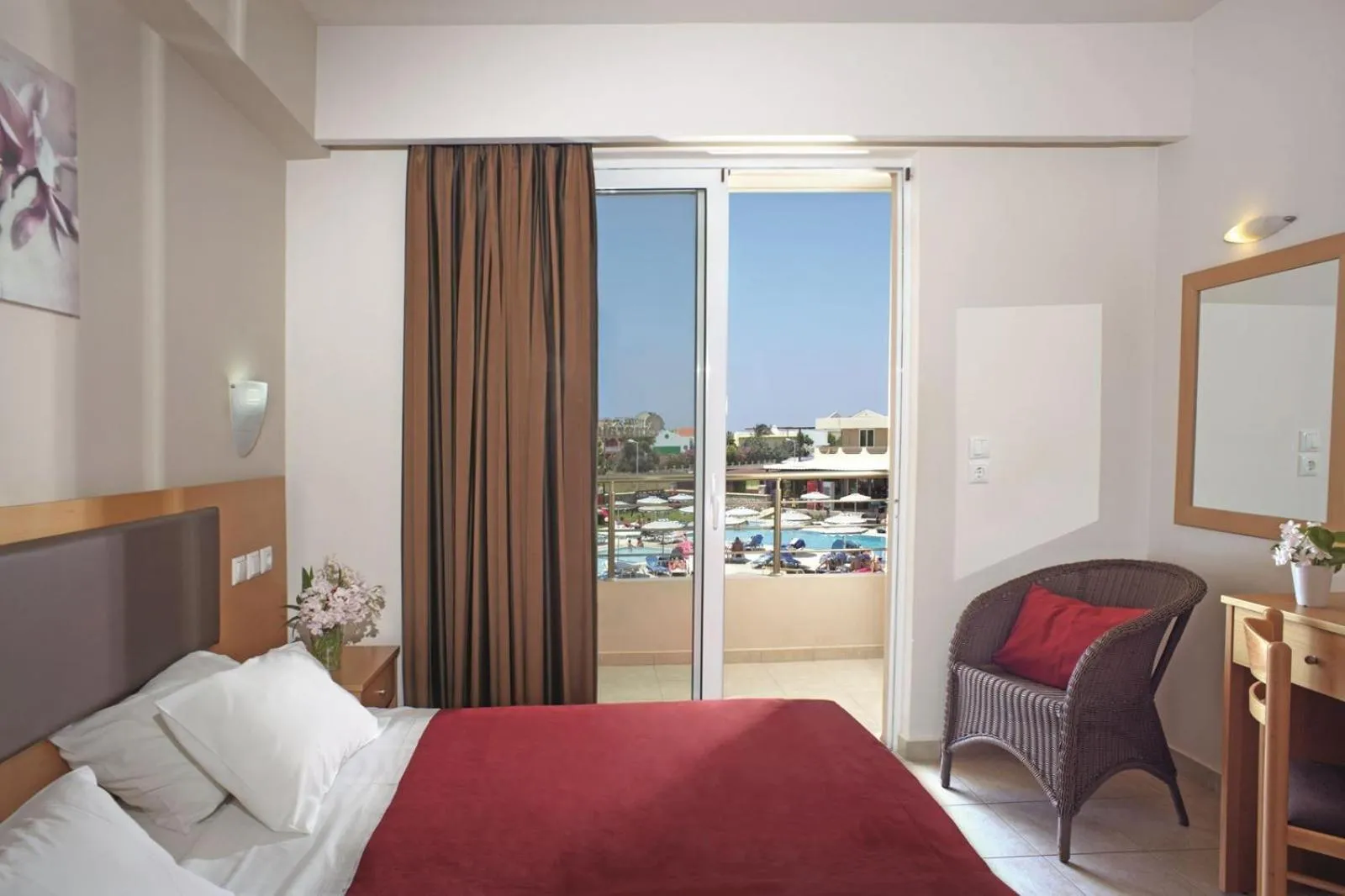 Bed in Emerald Hotel