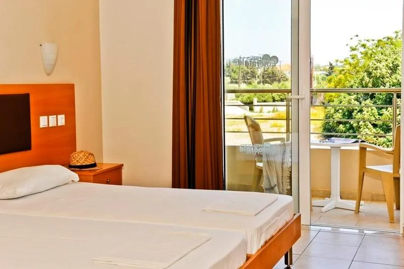 Bed in Emerald Hotel