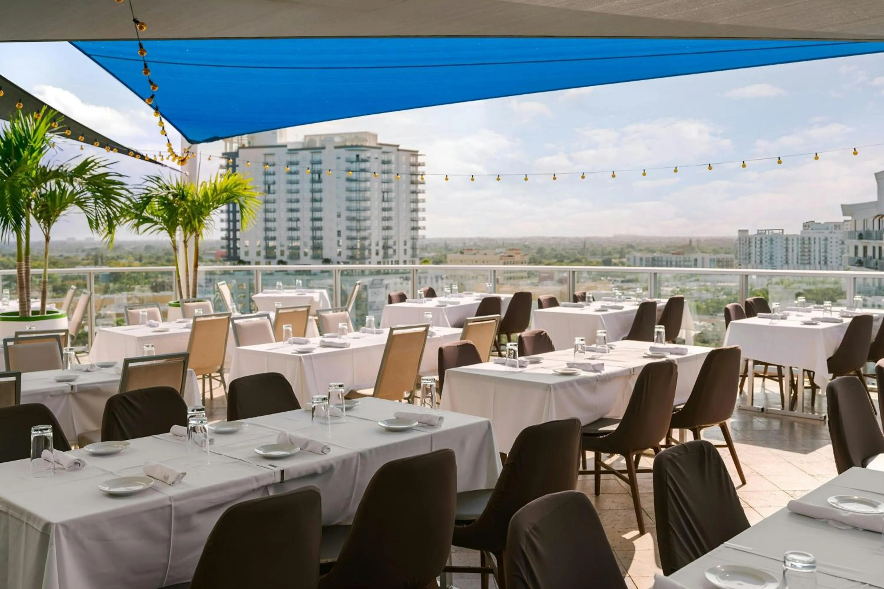 Restaurant/places to eat in The Circ Hotel Hollywood, Sonder by Marriott Bonvoy