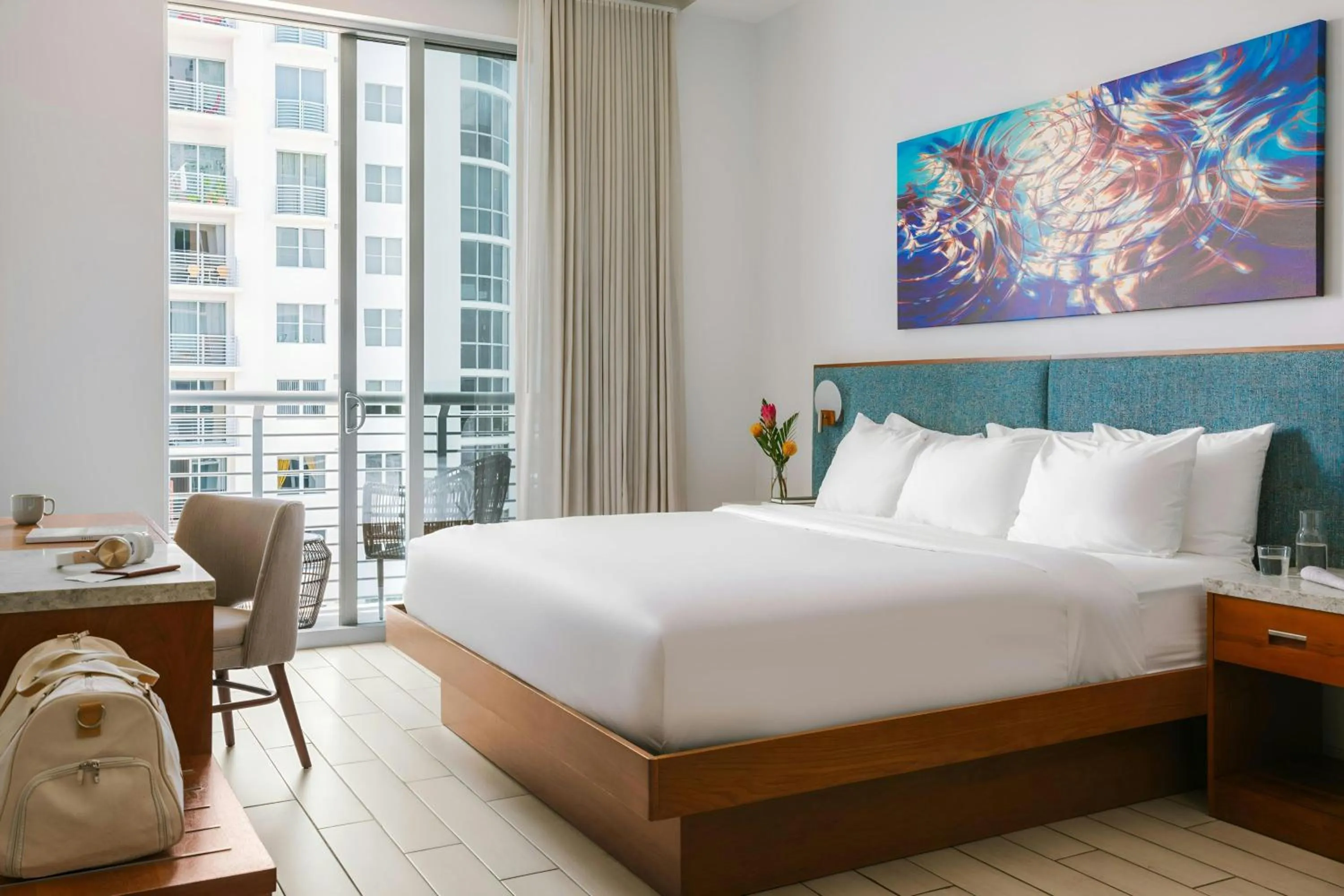 Bedroom, Bed in The Circ Hotel Hollywood, Sonder by Marriott Bonvoy