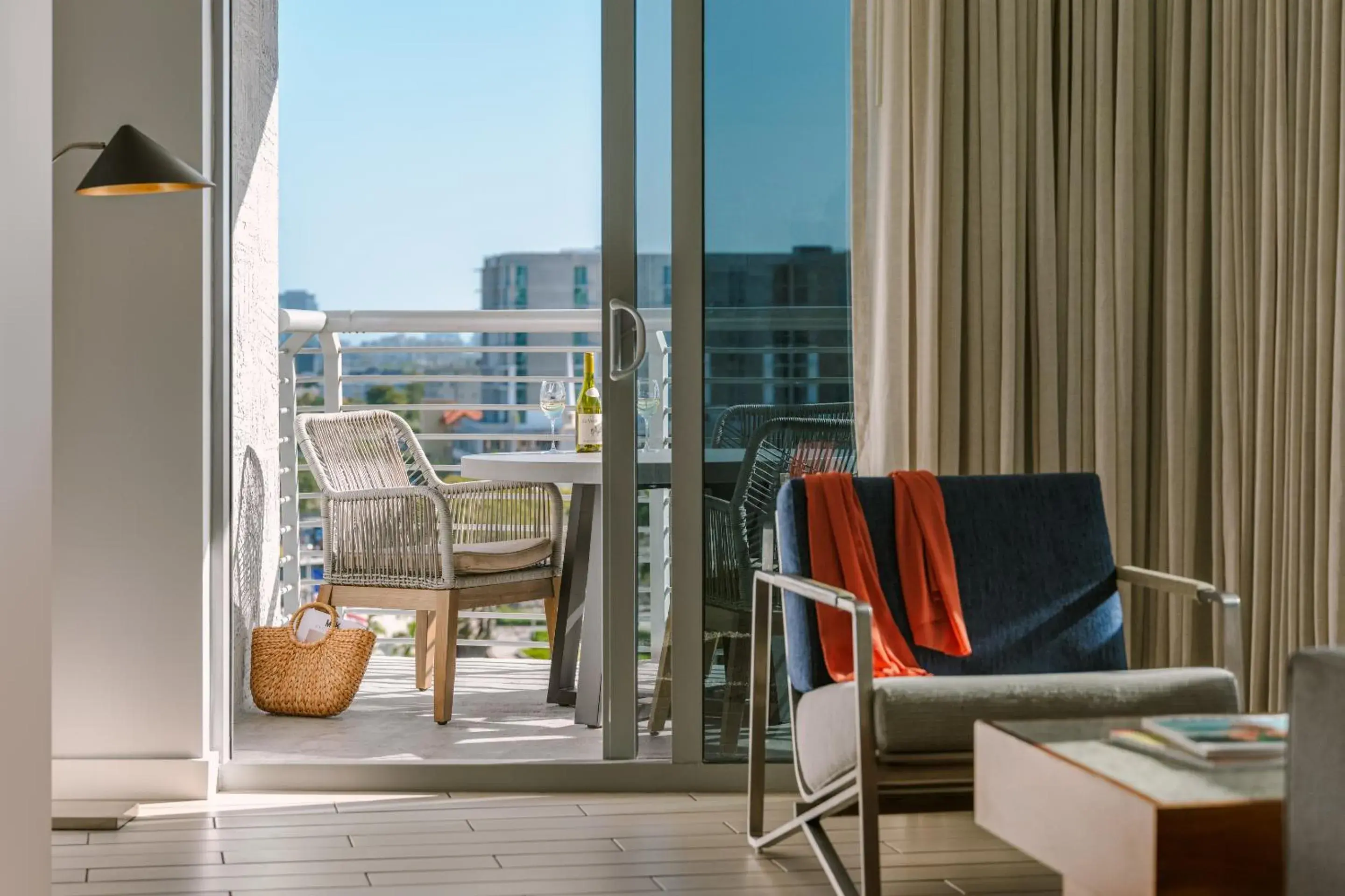 Living room in The Circ powered by Sonder Living room in The Circ powered by Sonder