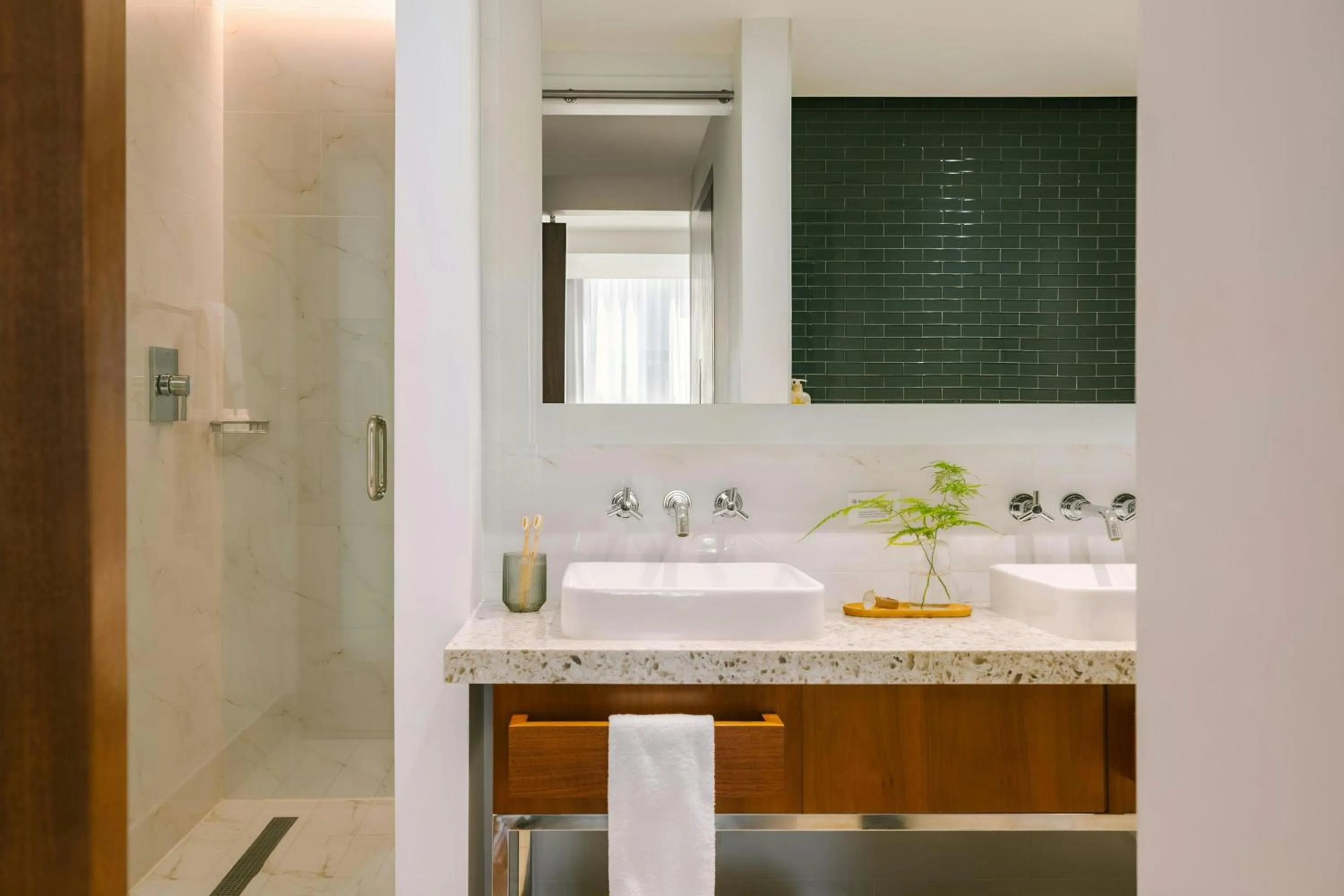 Bathroom in The Circ Hotel Hollywood, Sonder by Marriott Bonvoy