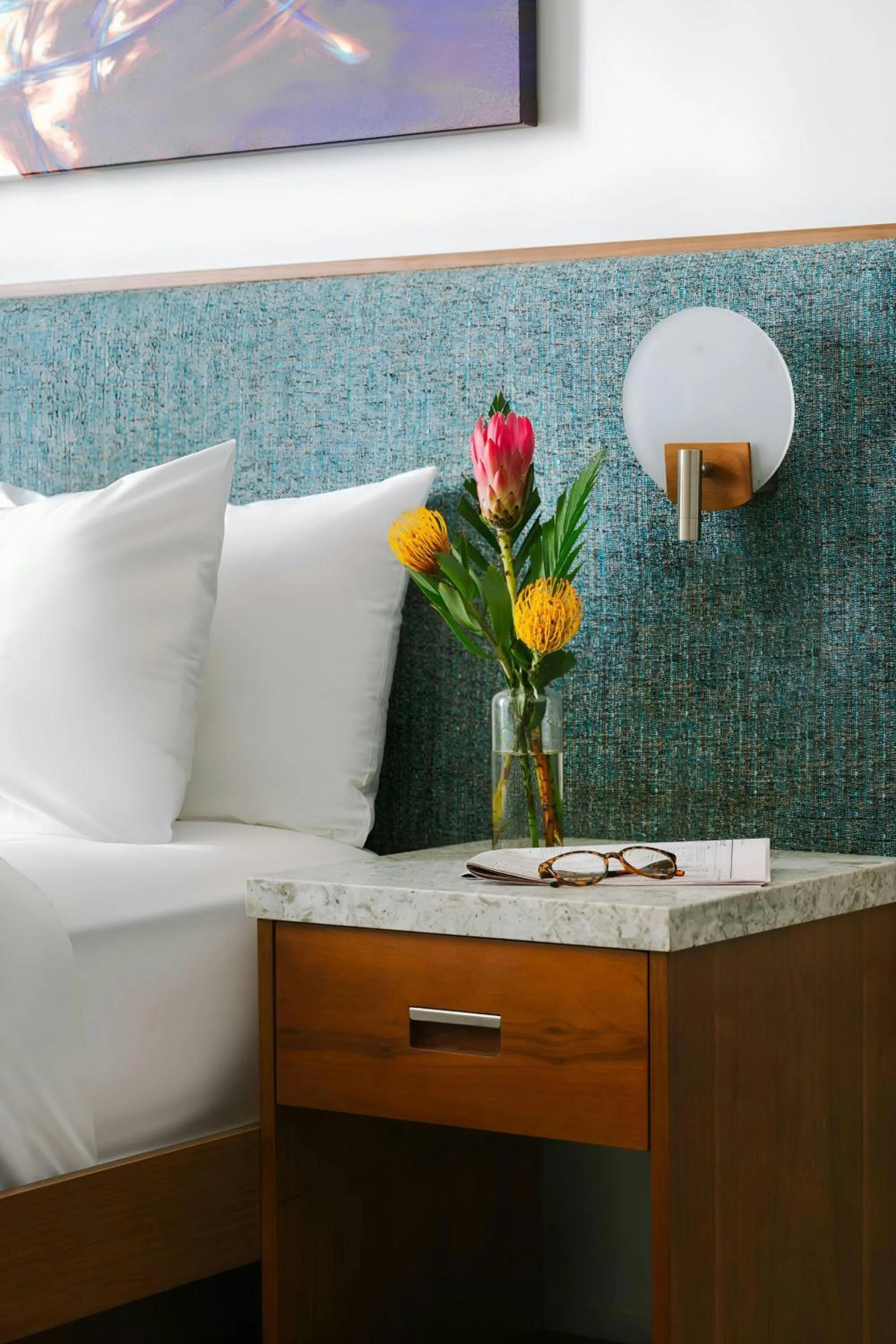 Bedroom in The Circ Hotel Hollywood, Sonder by Marriott Bonvoy