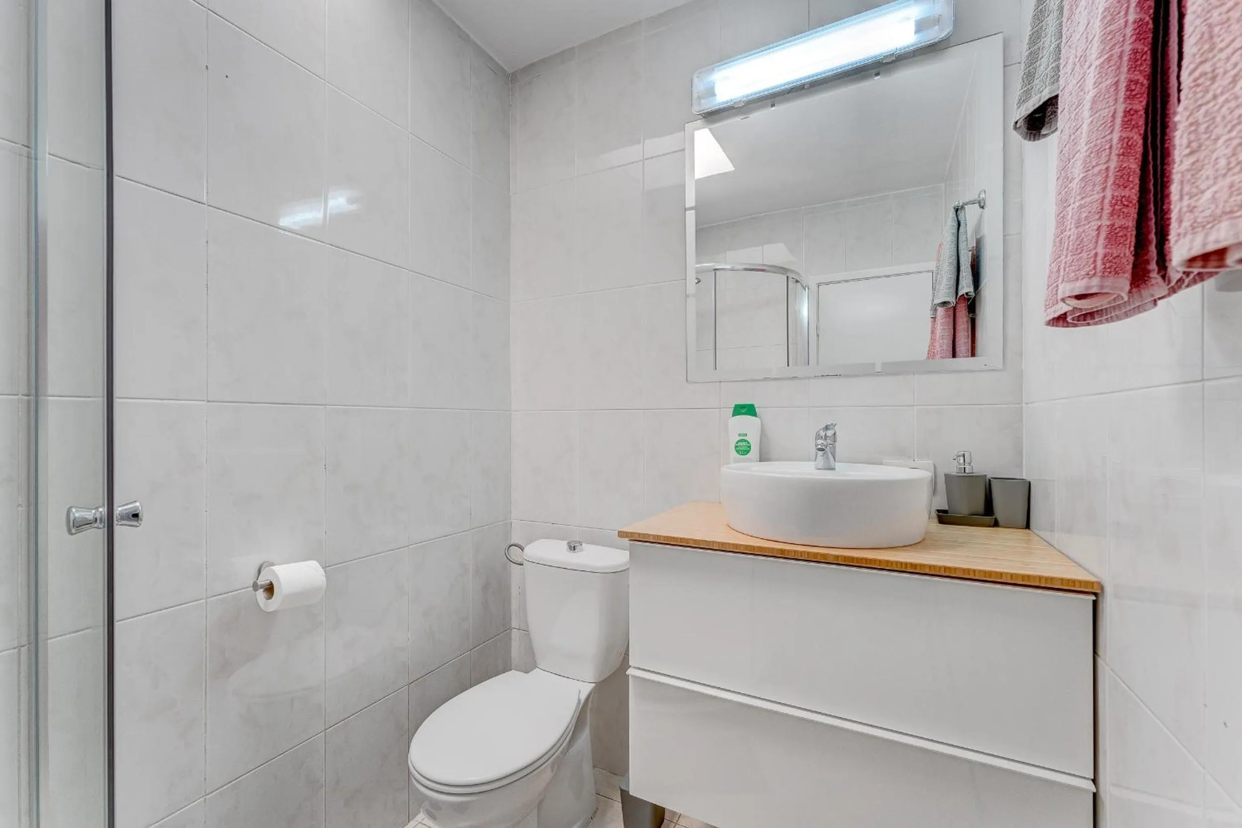 Toilet in Cozy apartment in Costa del Silencio