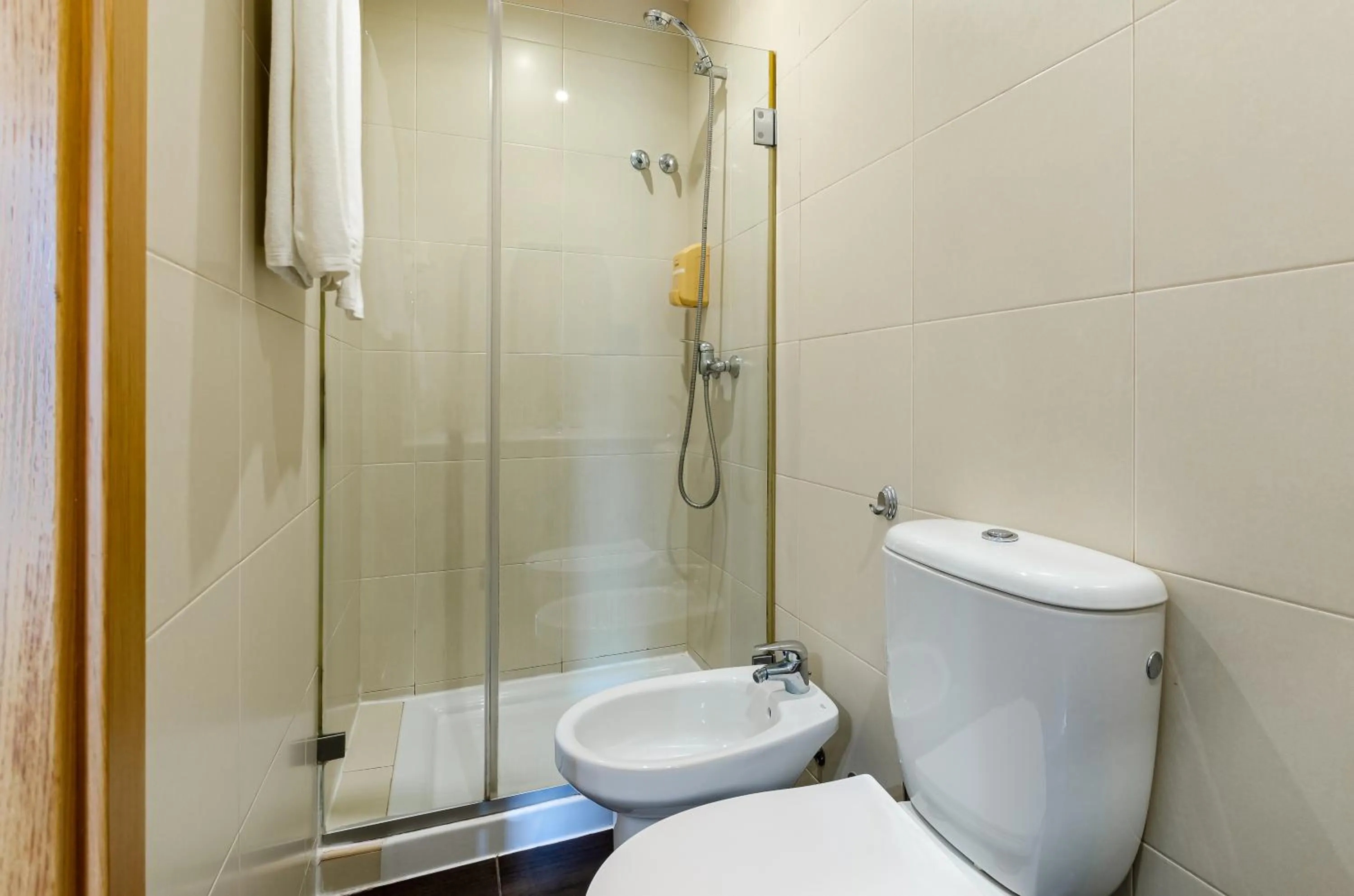 Bathroom in Hotel DAH - Dom Afonso Henriques