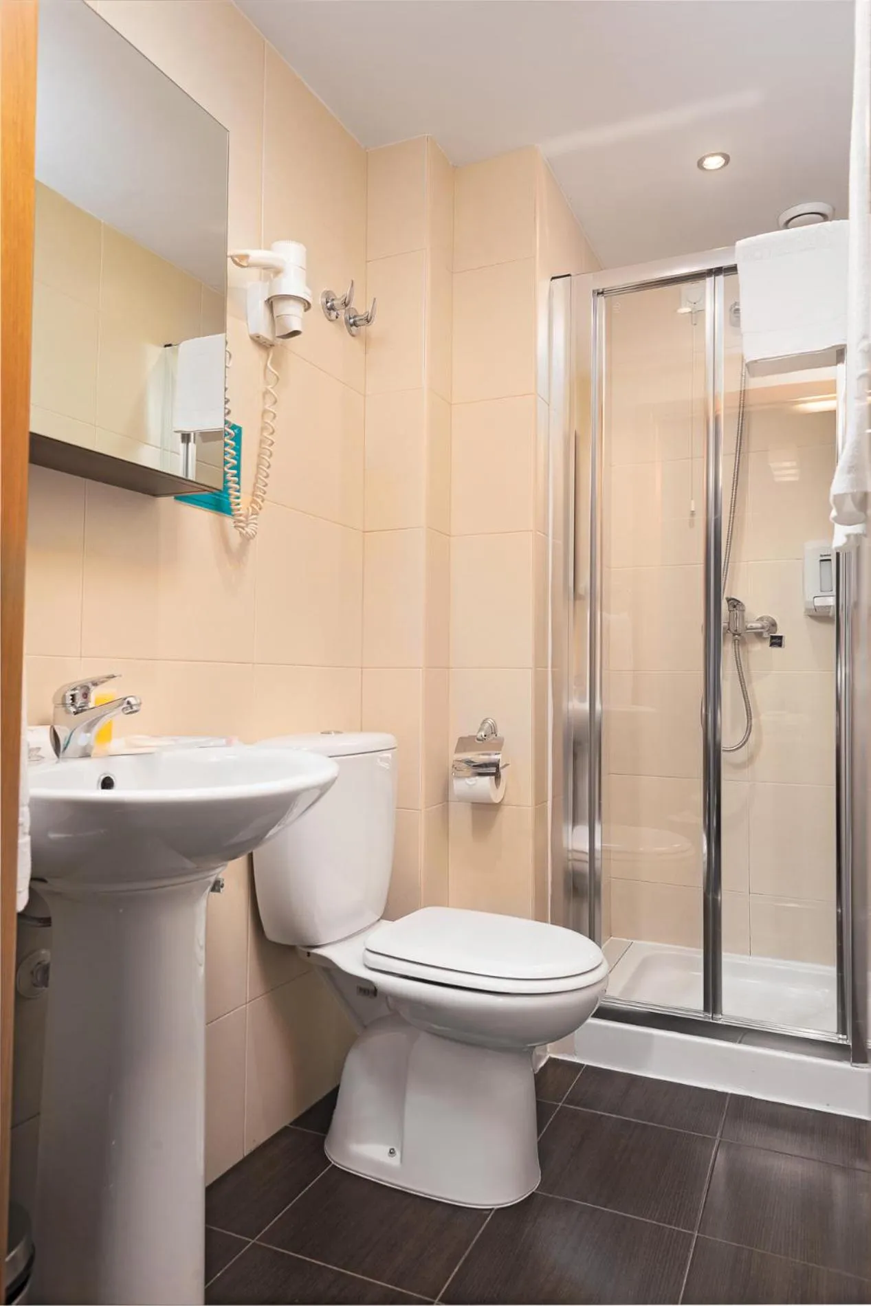 Bathroom in Hotel DAH - Dom Afonso Henriques