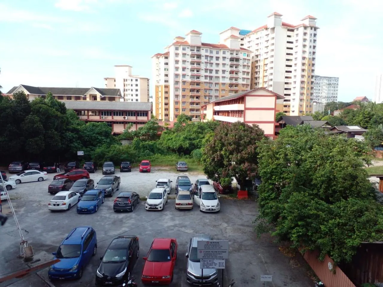 Parking in Hotel Ming Star