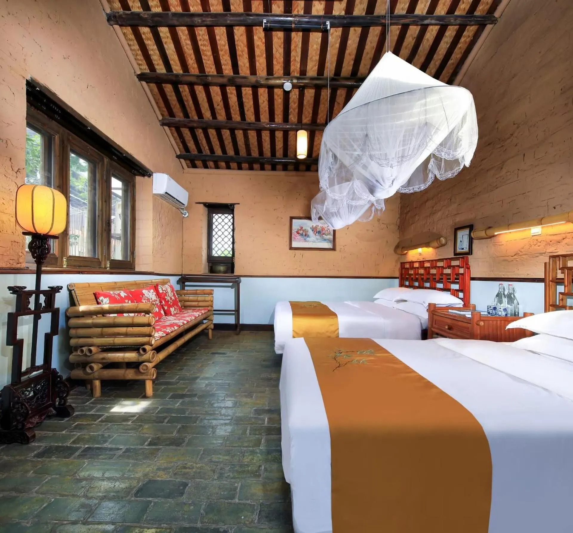 Photo of the whole room, Bed in Yangshuo Village Inn Boutique Hotel