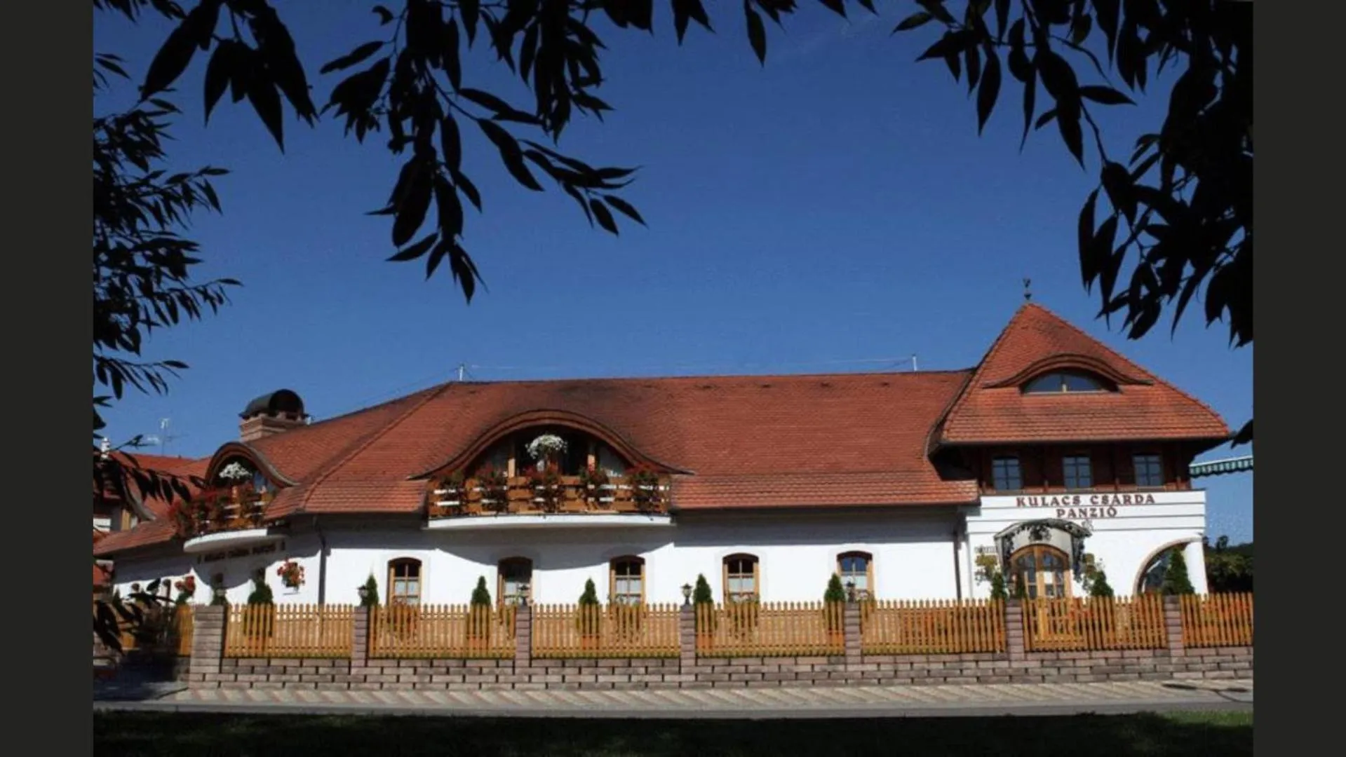 Property building in Kulacs Csarda Panzio
