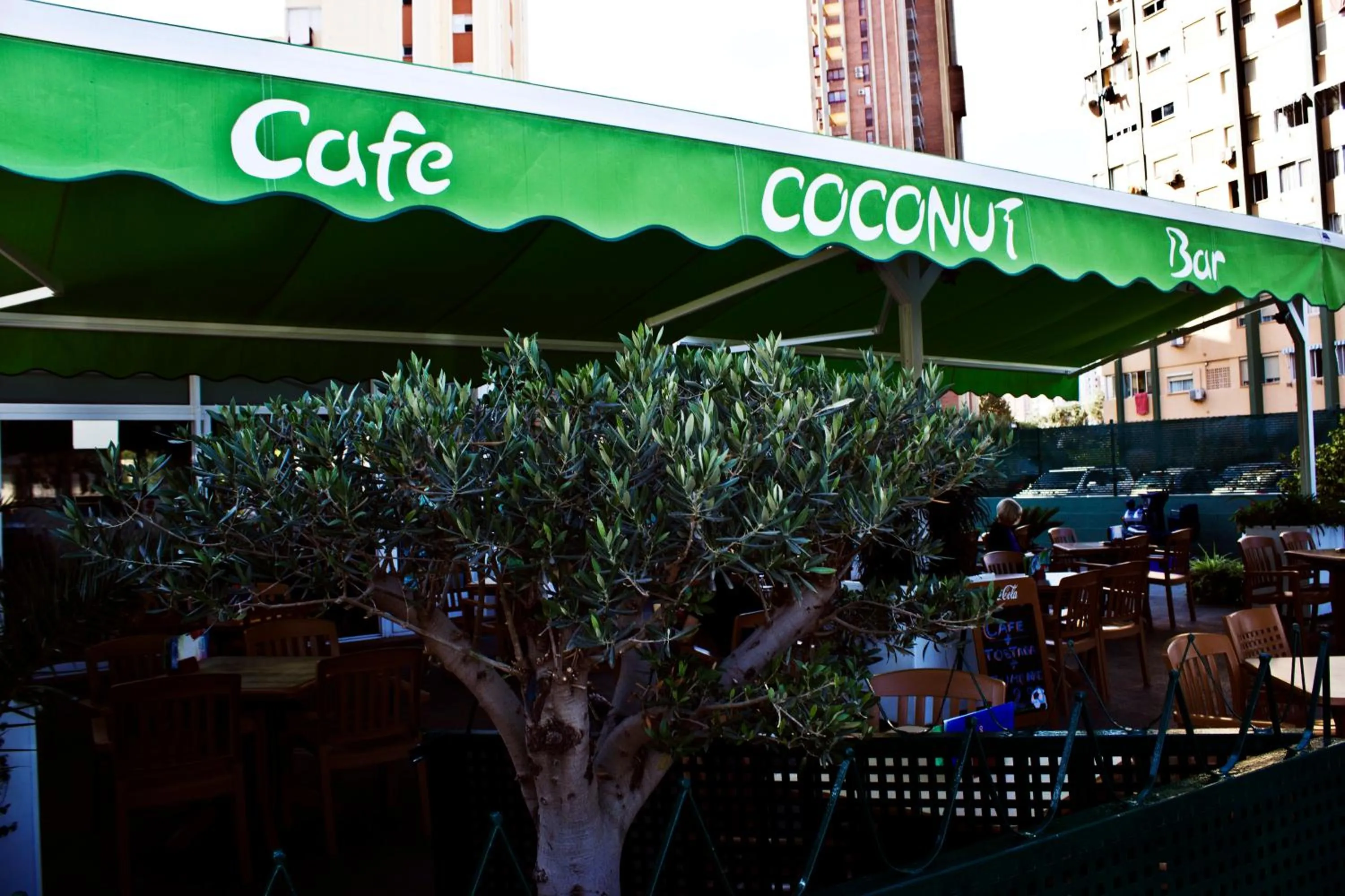 Restaurant/places to eat in Apartamentos Playamar