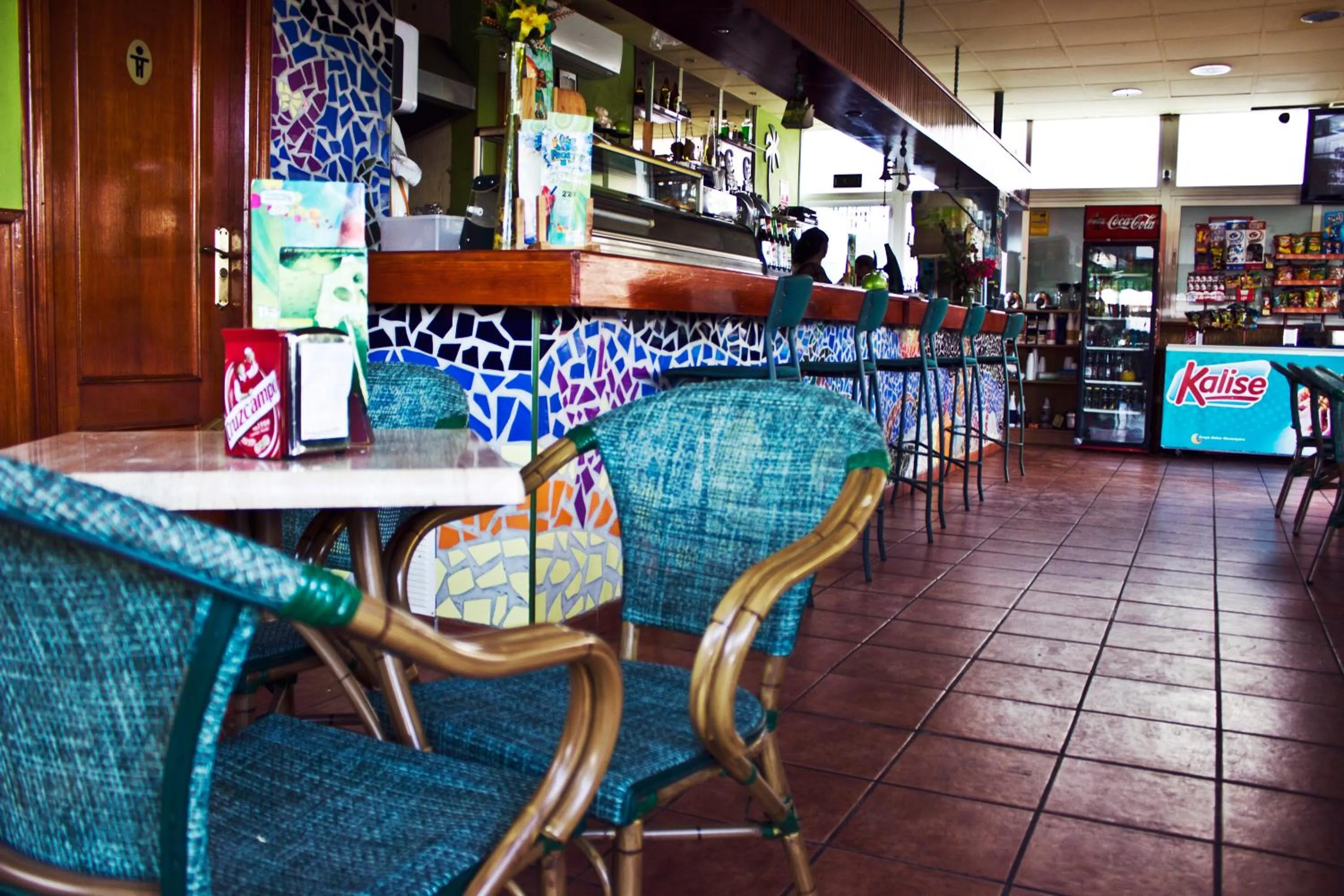 Restaurant/places to eat in Apartamentos Playamar