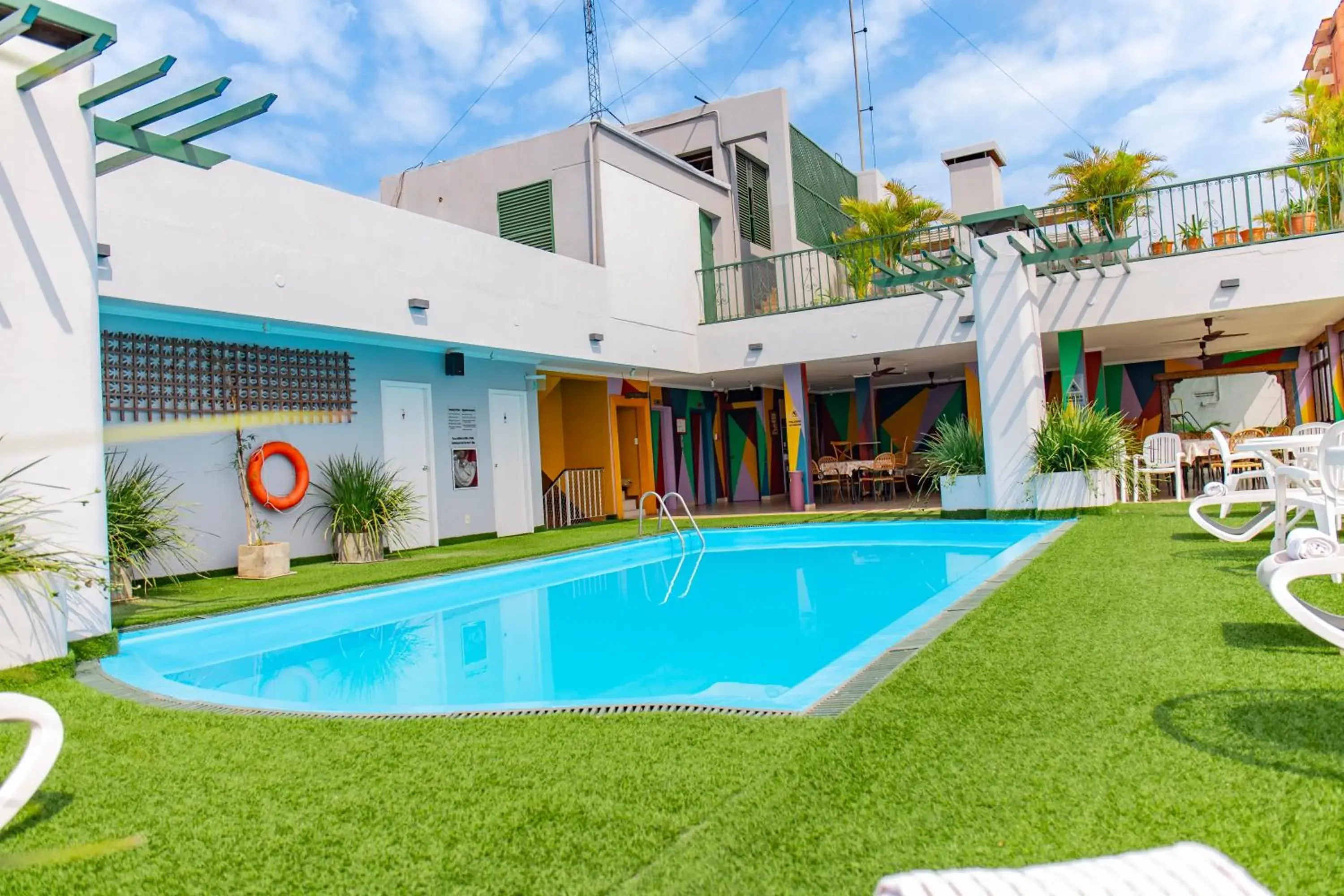 Swimming pool in Hotel Cecilia Swimming pool in Hotel Cecilia