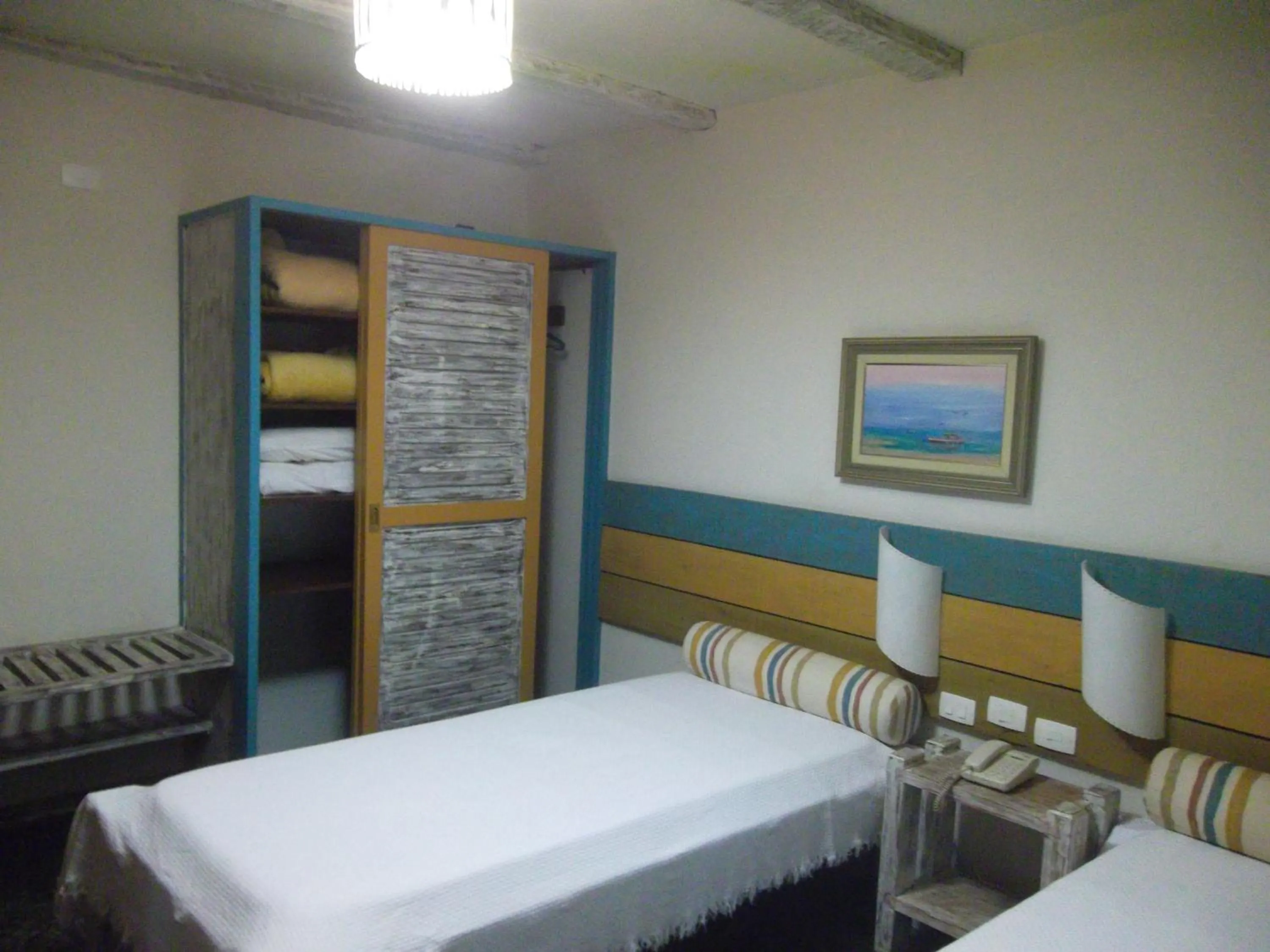 Bed in Ilha Deck Hotel