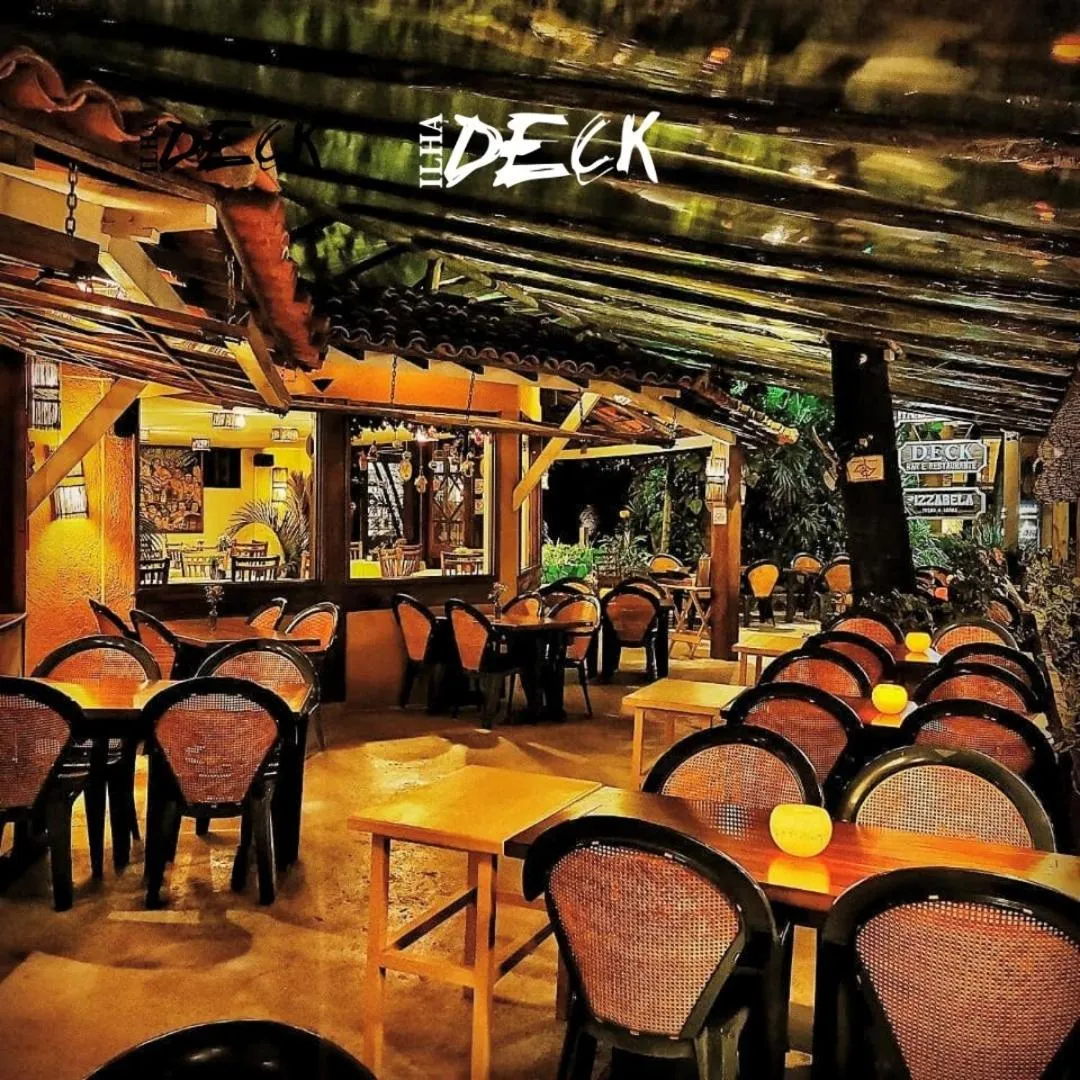 Restaurant/places to eat in Ilha Deck Hotel