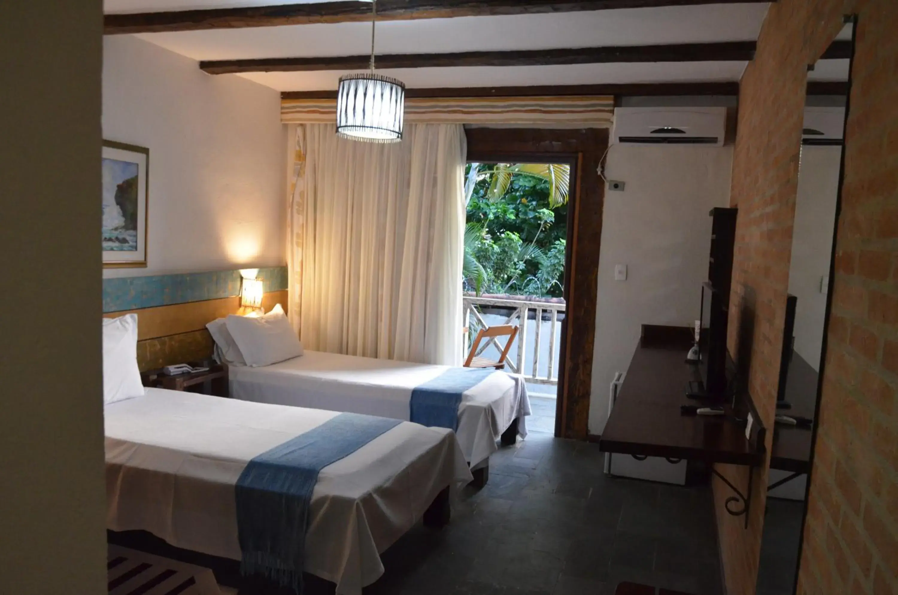 Standard Twin Room - single occupancy in Ilha Deck Hotel Standard Twin Room - single occupancy in Ilha Deck Hotel