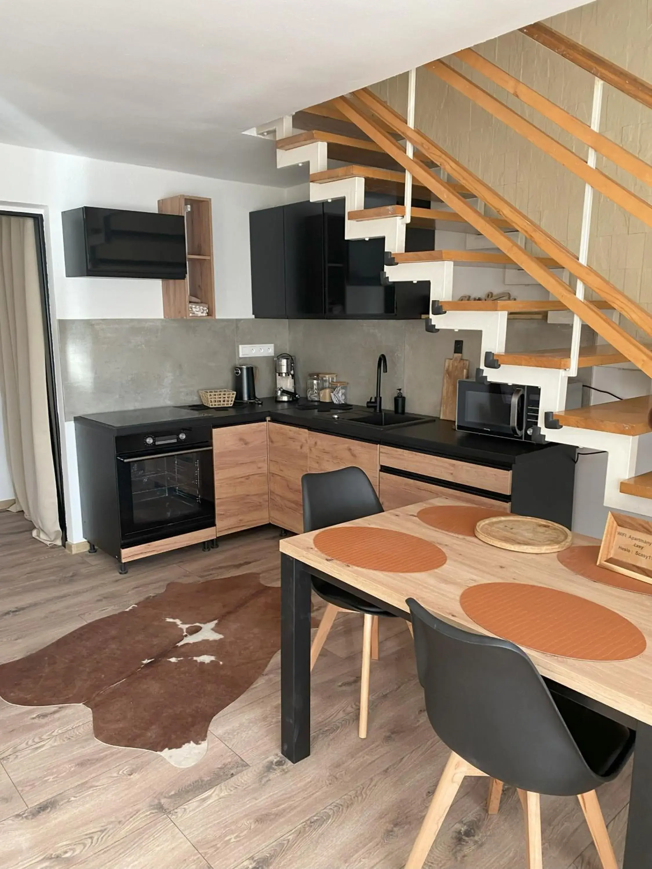 Two-Bedroom Apartment with Balcony - single occupancy in Penzion a restaurace Staré Časy Two-Bedroom Apartment with Balcony - single occupancy in Penzion a restaurace Staré Časy