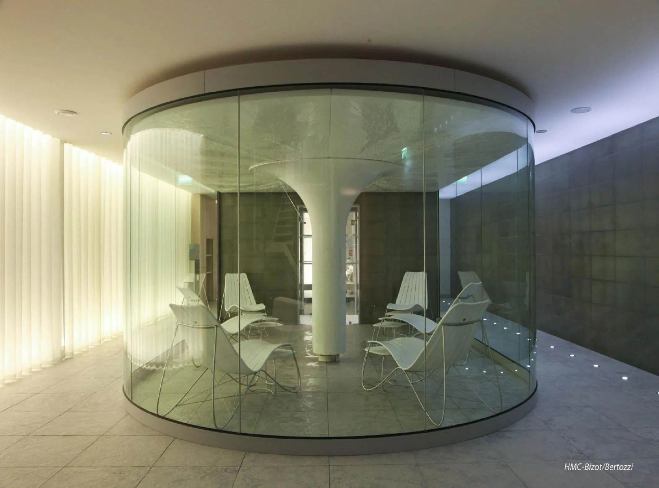 Spa and wellness centre/facilities in Spa Marin Du Val Andre Thalasso Resort