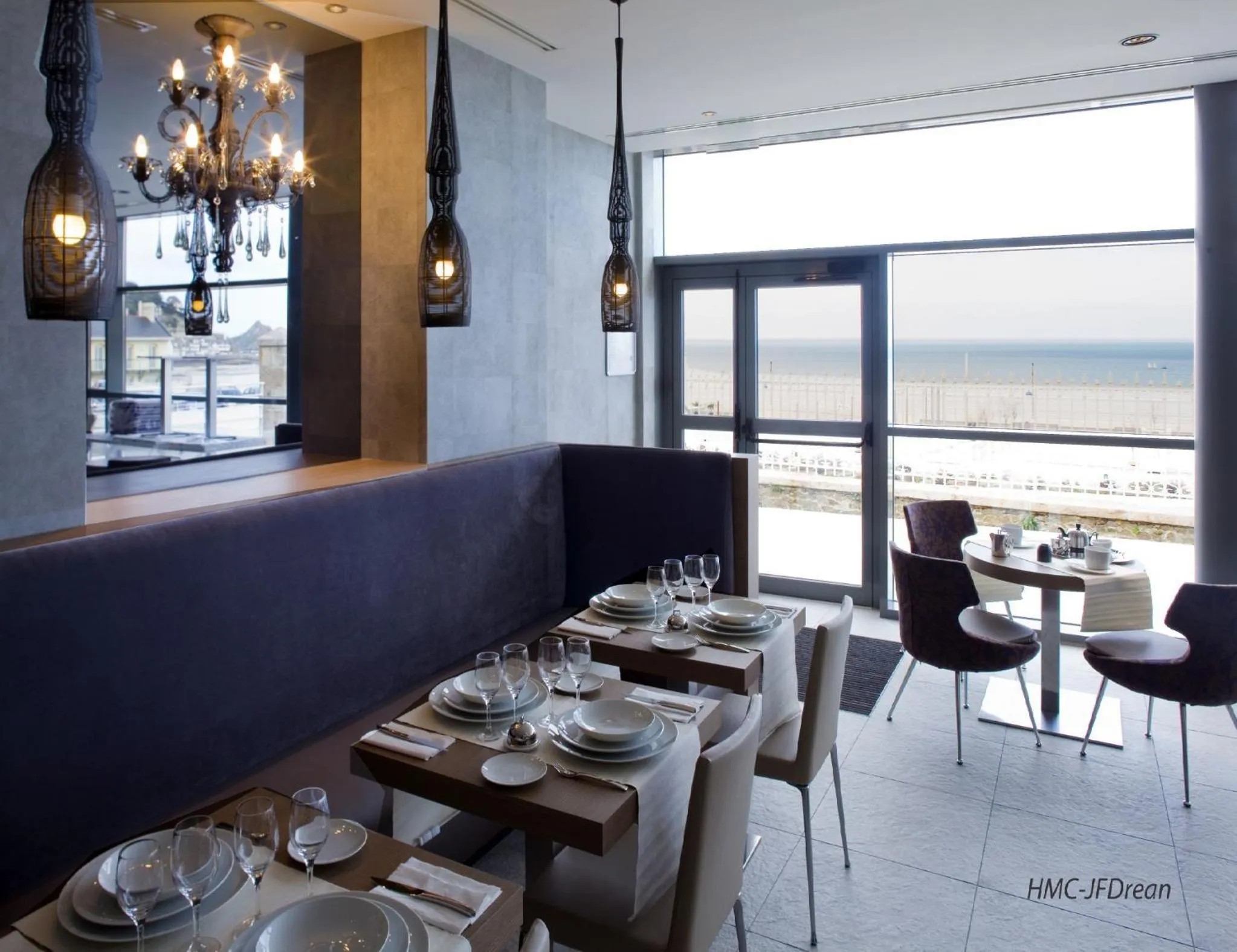 Restaurant/places to eat in Spa Marin Du Val Andre Thalasso Resort