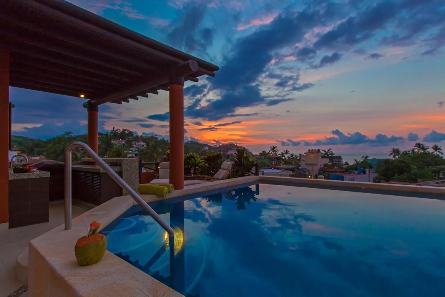 Swimming pool in Beach Break Suites Sayulita