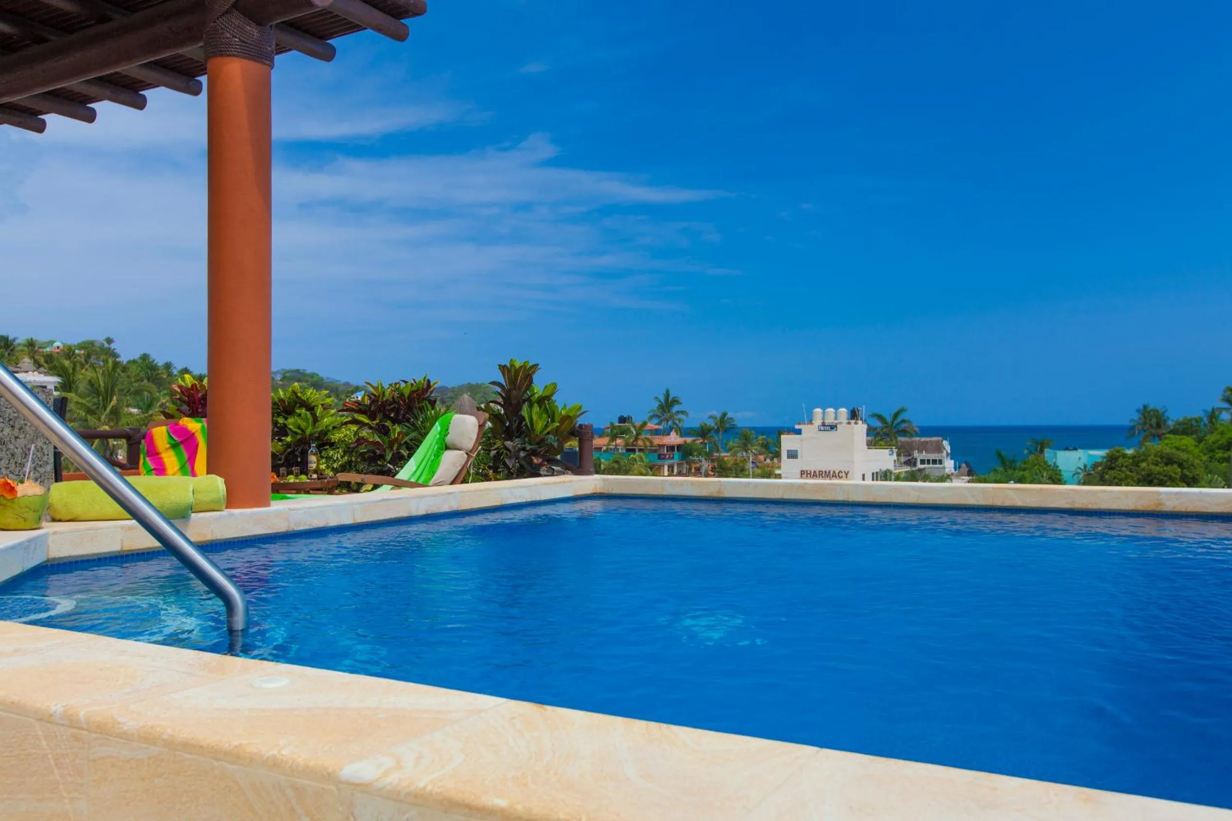 Swimming pool in Beach Break Suites Sayulita