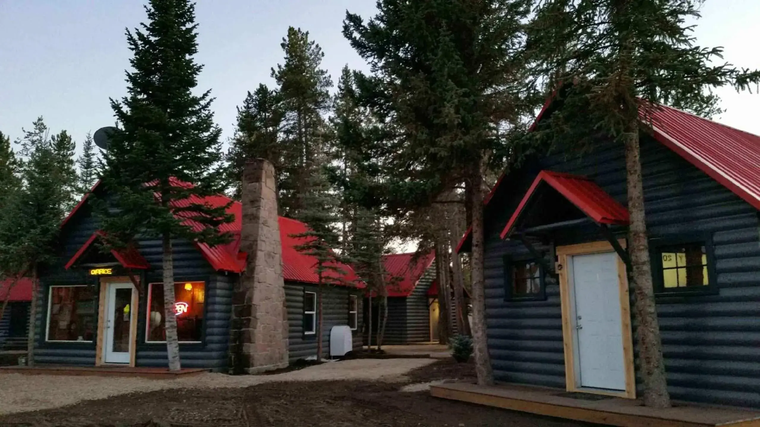 Yellowstone Cabins and RV Yellowstone Cabins and RV