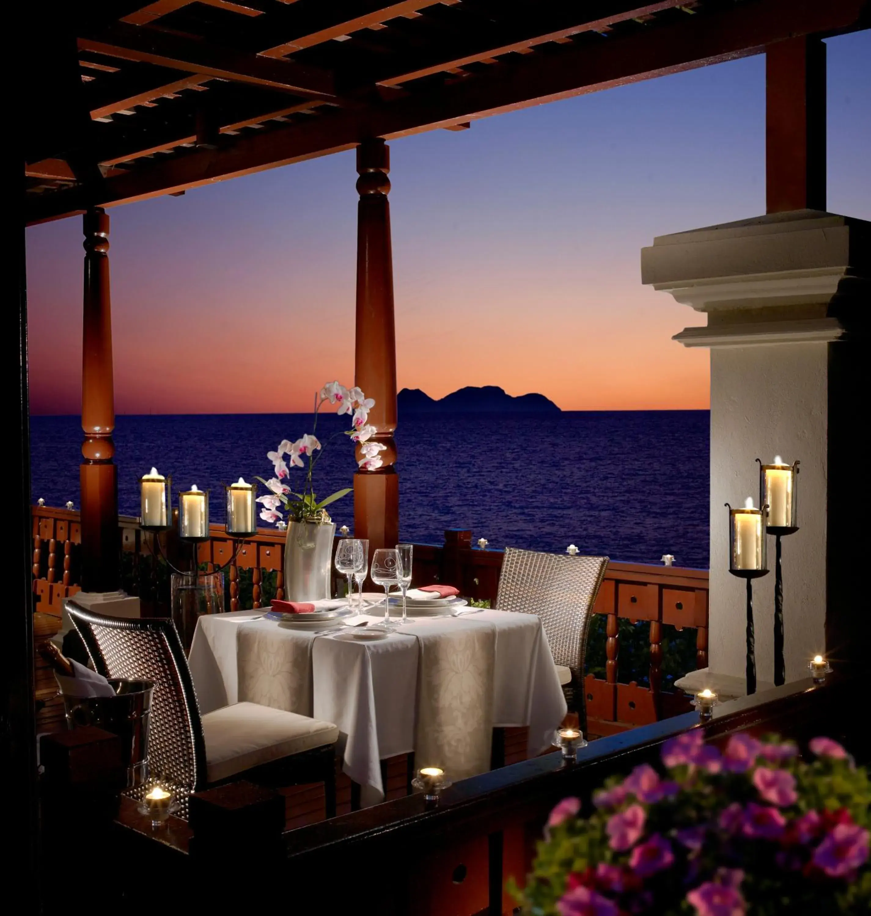 Restaurant/places to eat in Tanjong Jara Resort, Terengganu - a Small Luxury Hotels of the World Restaurant/places to eat in Tanjong Jara Resort, Terengganu - a Small Luxury Hotels of the World