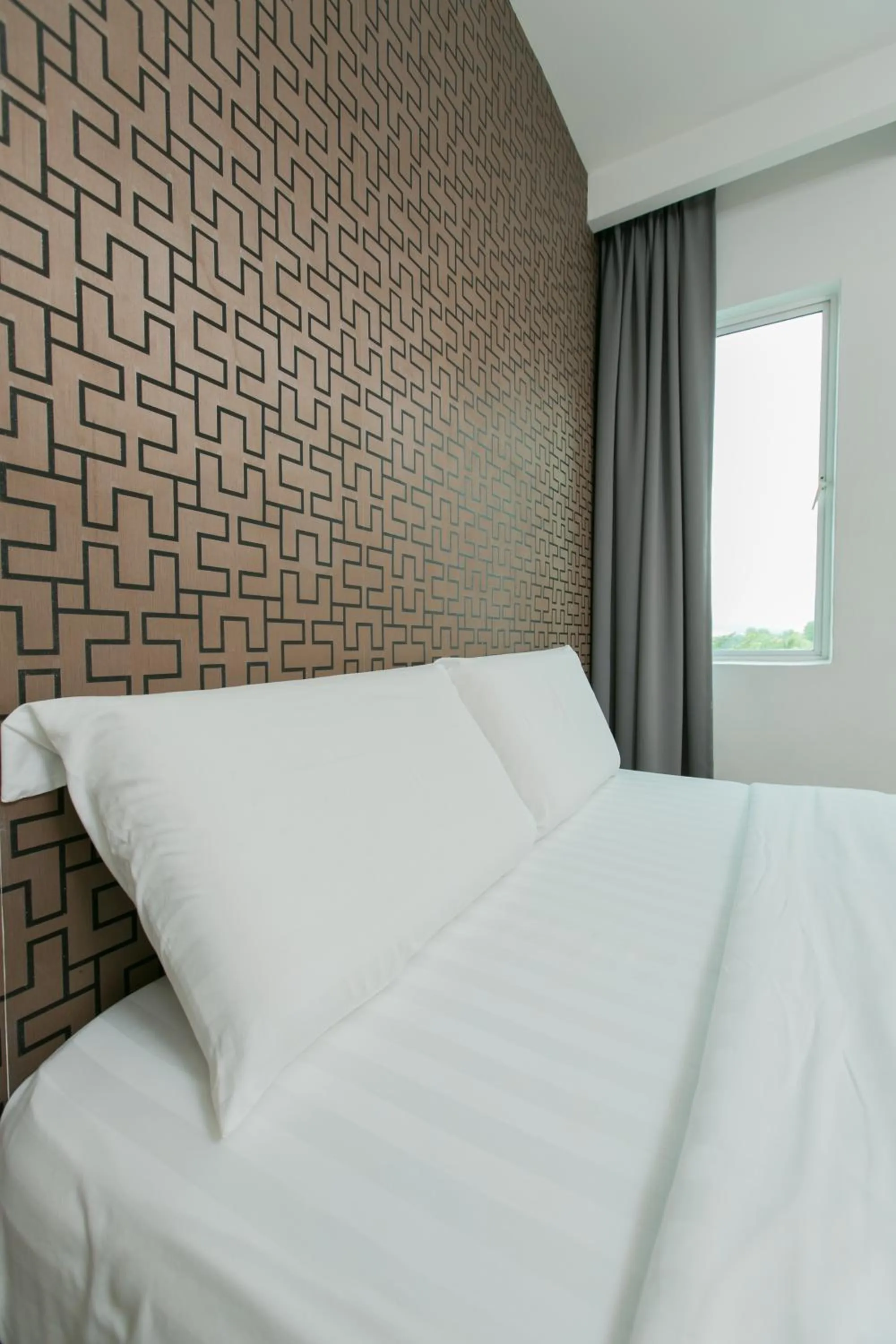 Photo of the whole room in 1 Hotel Mahkota Cheras