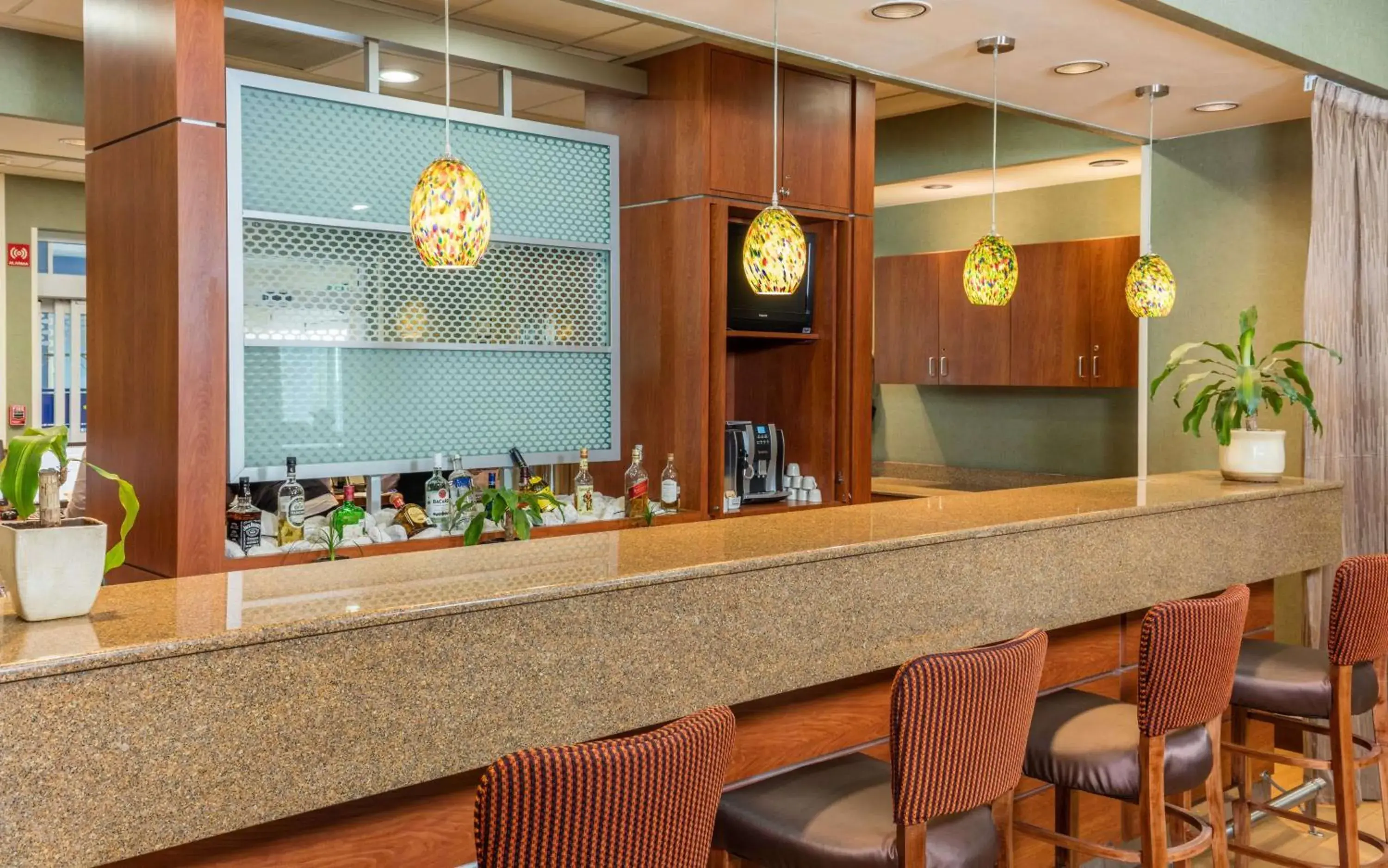 Lounge or bar in Hampton by Hilton Queretaro Tecnologico Lounge or bar in Hampton by Hilton Queretaro Tecnologico