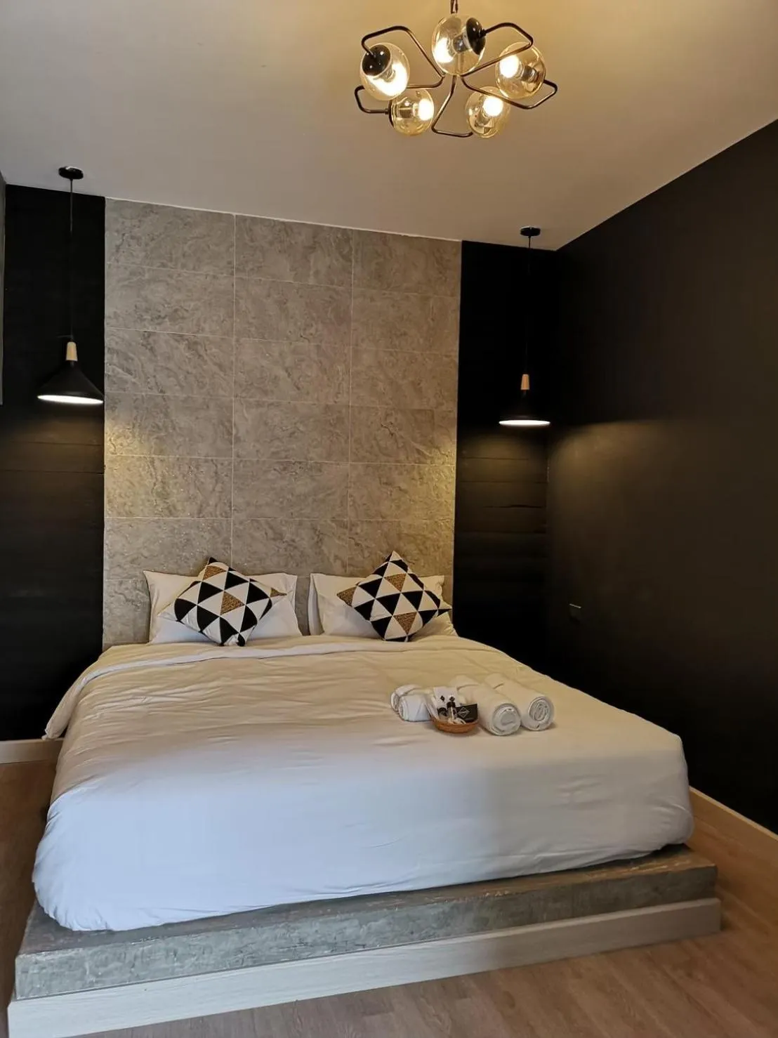 Bed in The Entaneer Poshtel