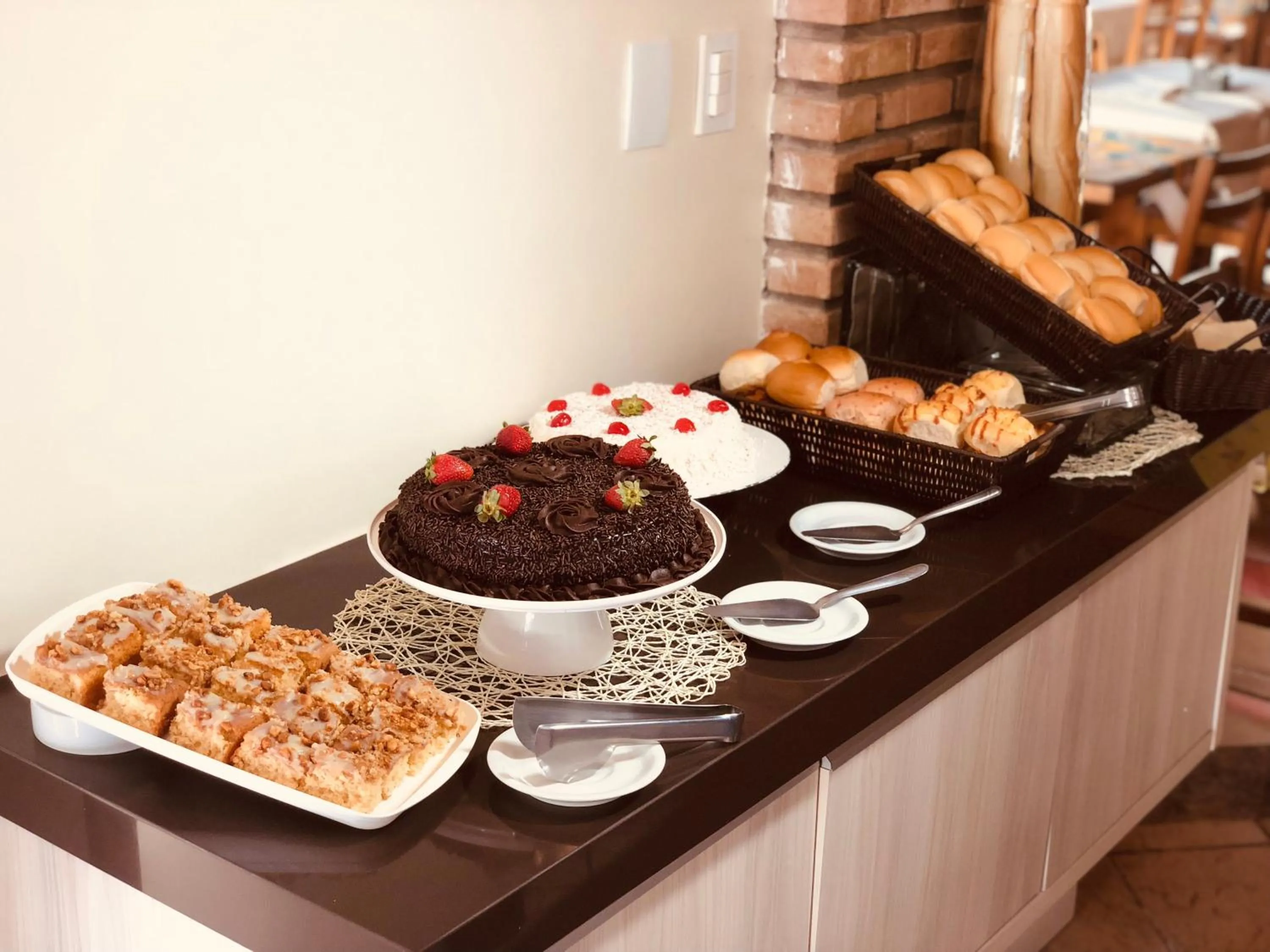 Breakfast in Hotel Pousada do Sol