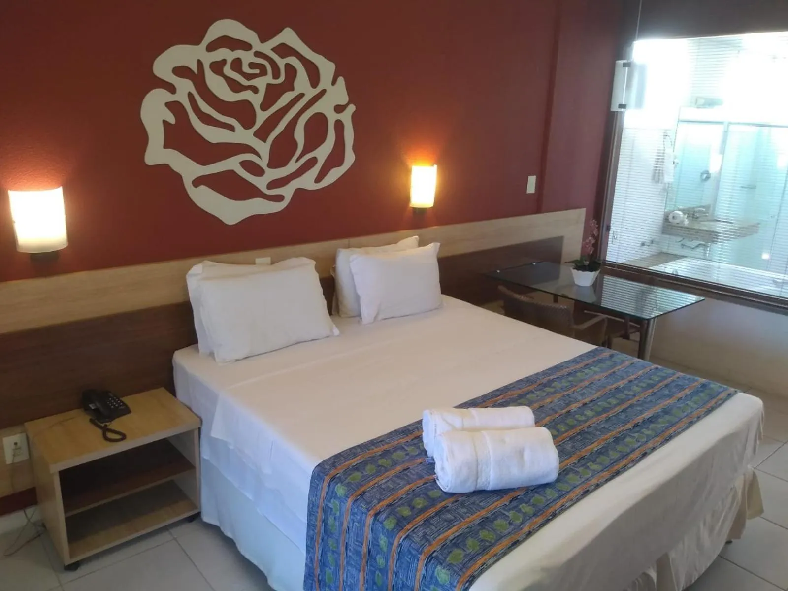 Property building, Bed in Hotel Pousada do Sol