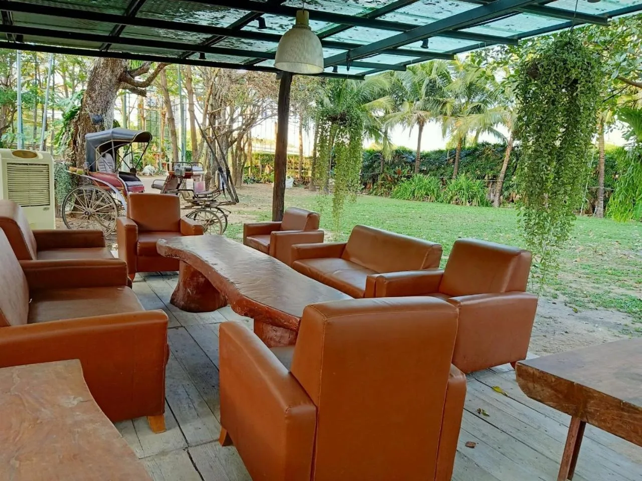 Seating area in Rommai Greenpark