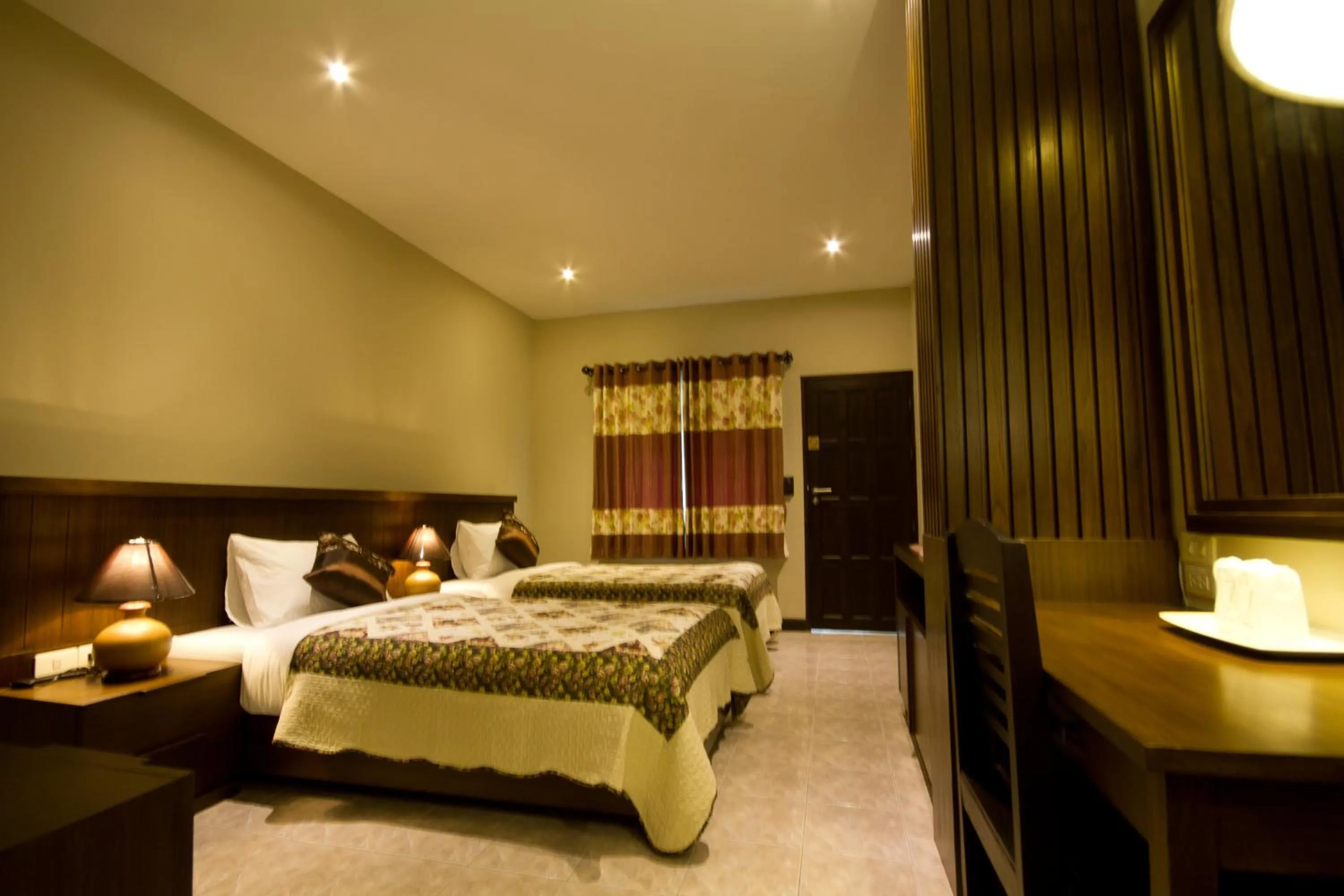 Photo of the whole room, Bed in Rommai Greenpark