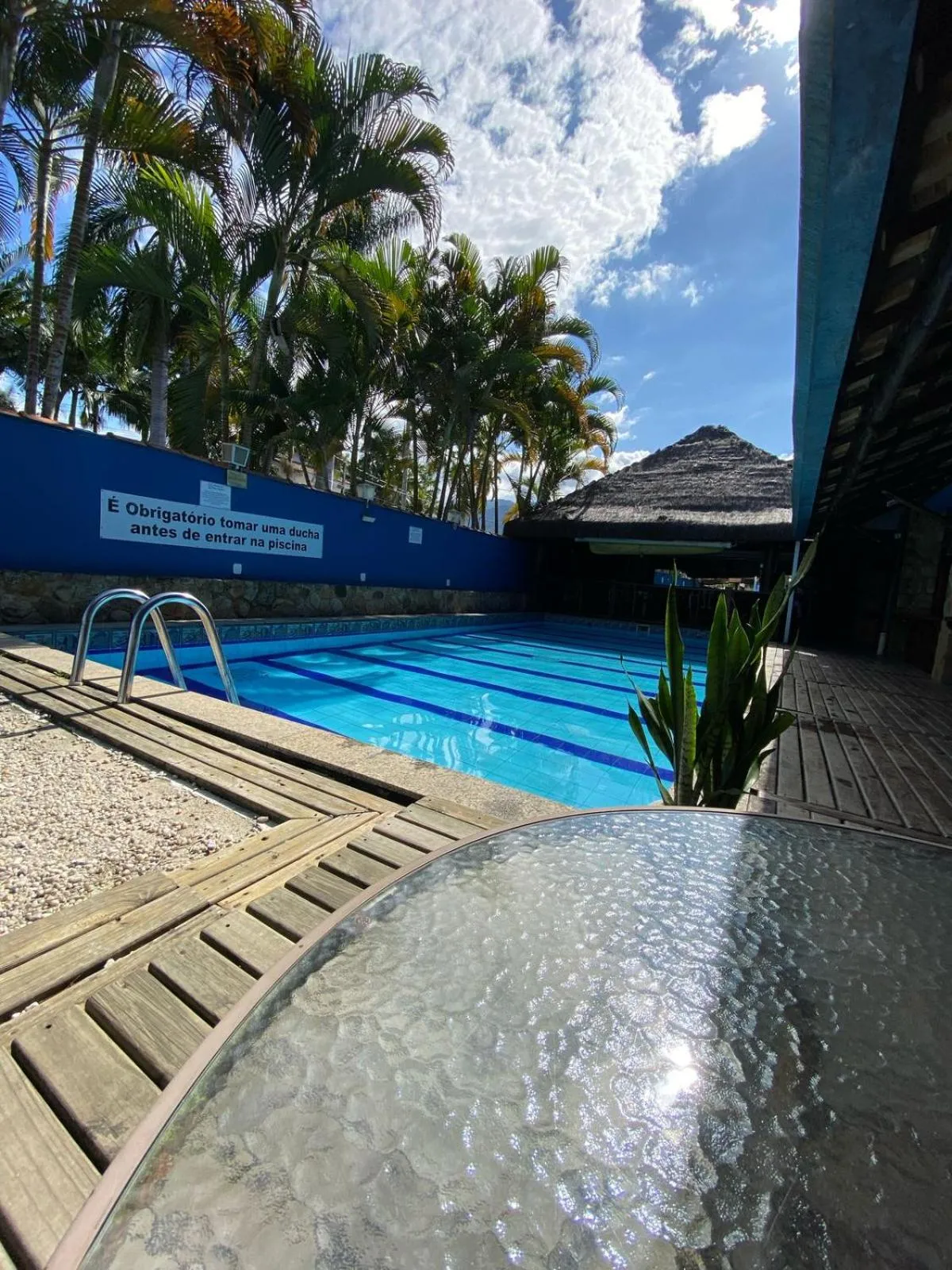 Swimming pool in Pousada Aqui é Para-Ti