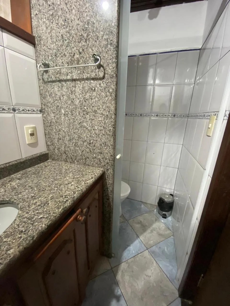 Toilet in Pousada Aqui é Para-Ti