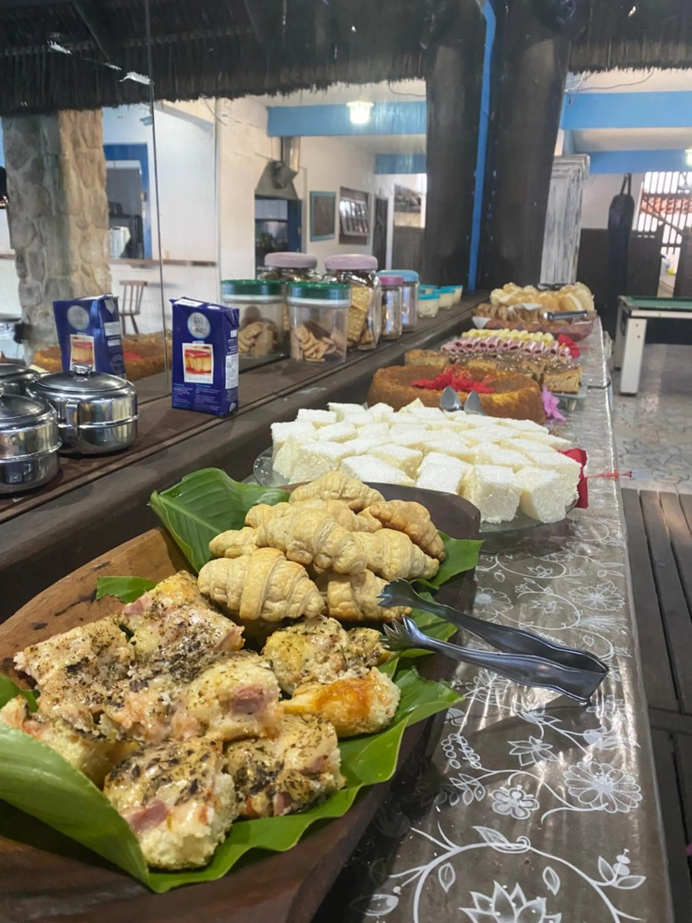 Buffet breakfast in Pousada Aqui é Para-Ti