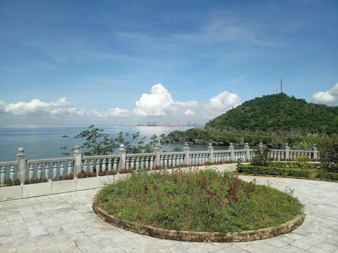Natural landscape in catba island hotel