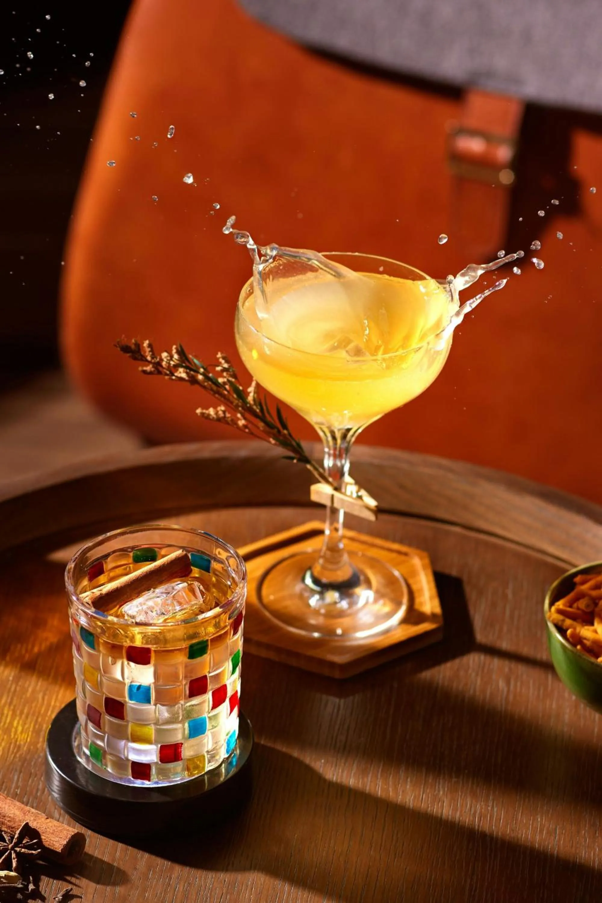 Lounge or bar in Renaissance Kuala Lumpur Hotel & Convention Centre